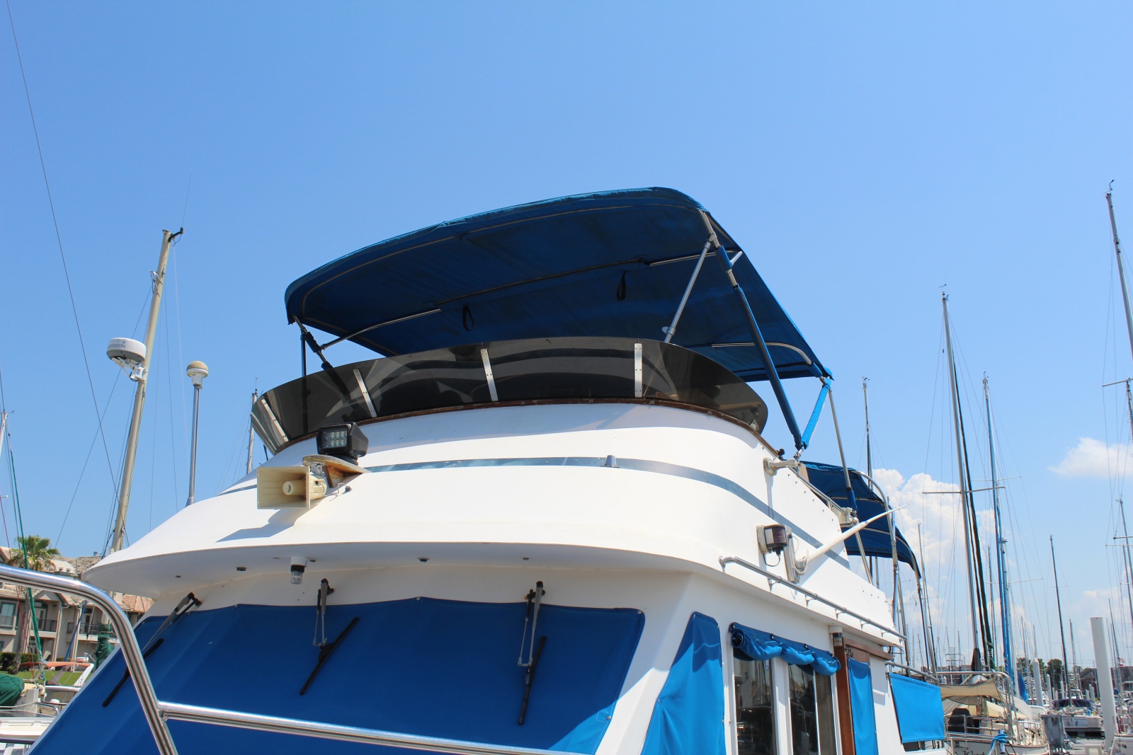 1983 Ocean Alexander 40 Double Cabin