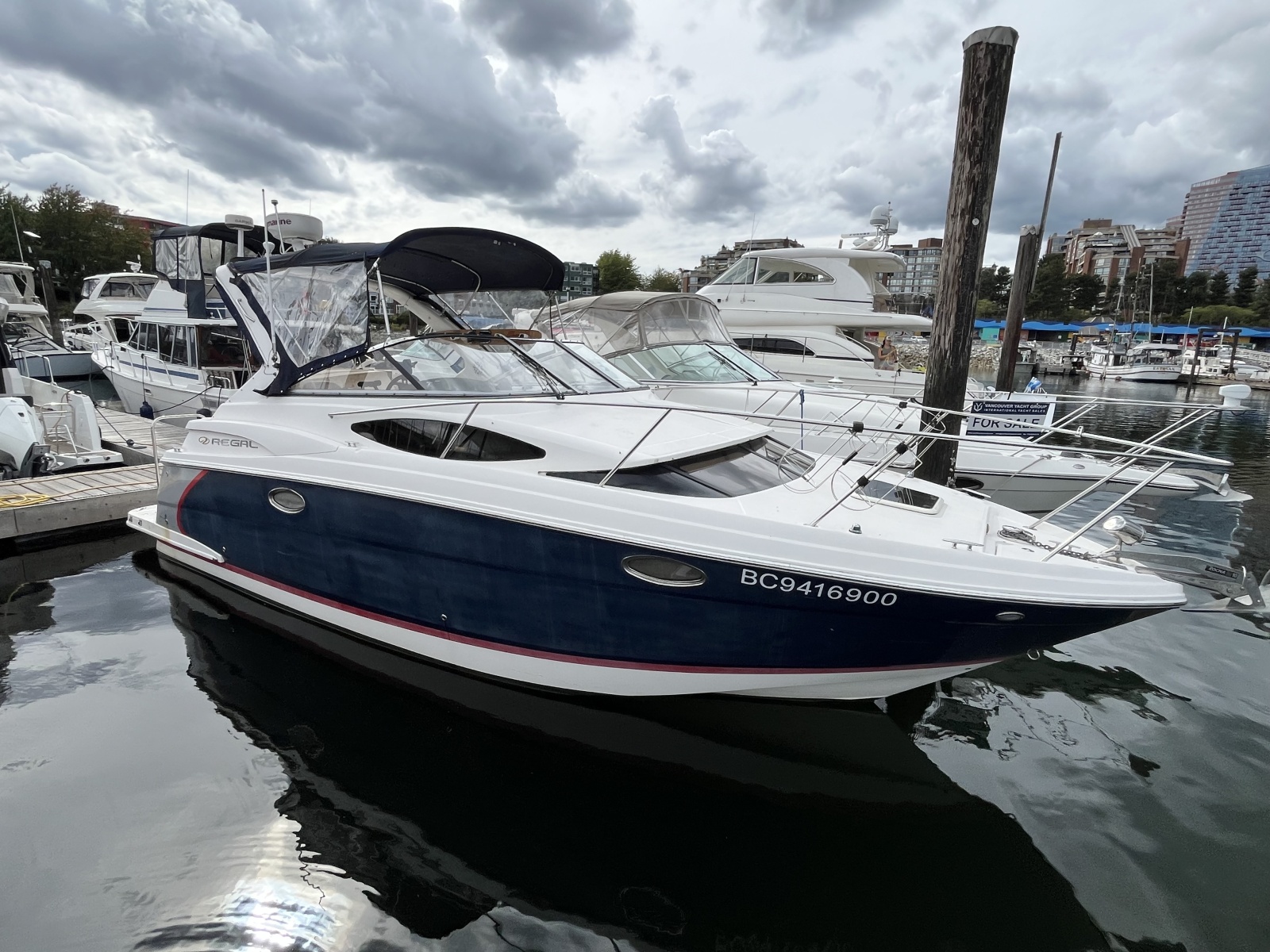 2007 Regal 2860 Window Express