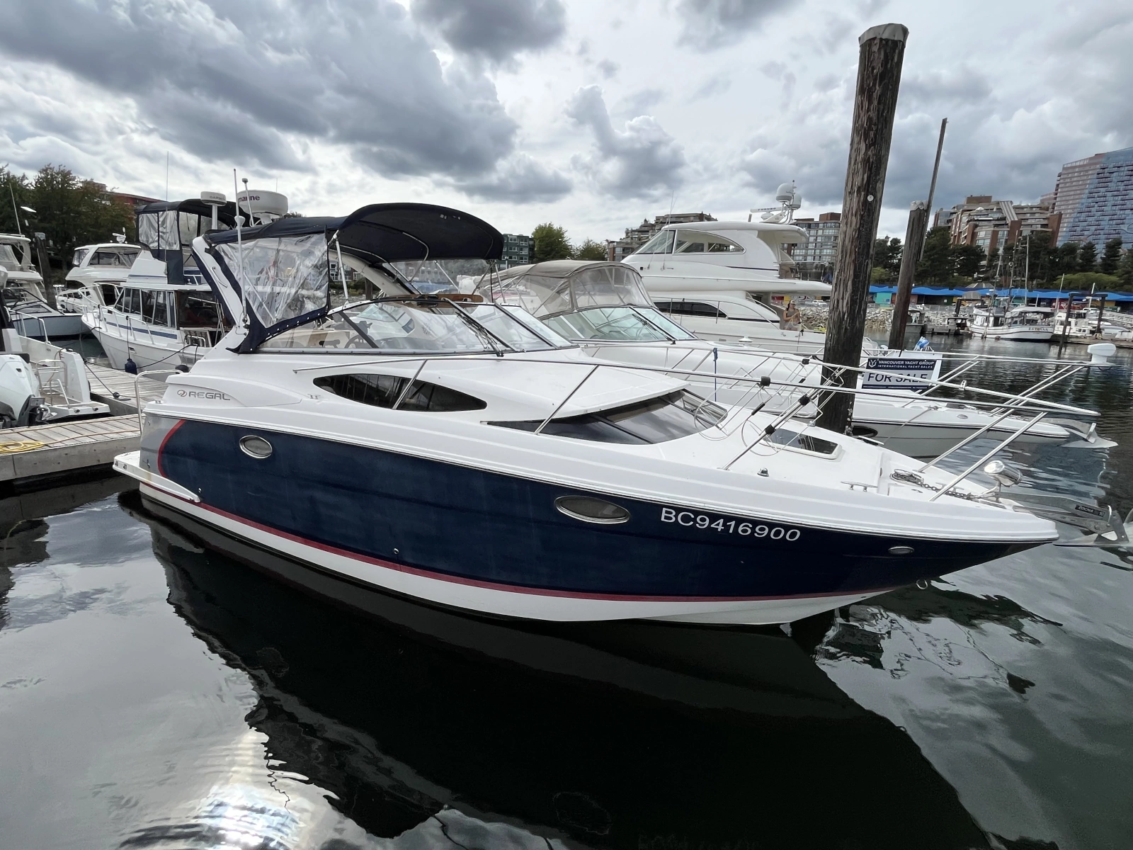 2007 Regal 2860 Window Express