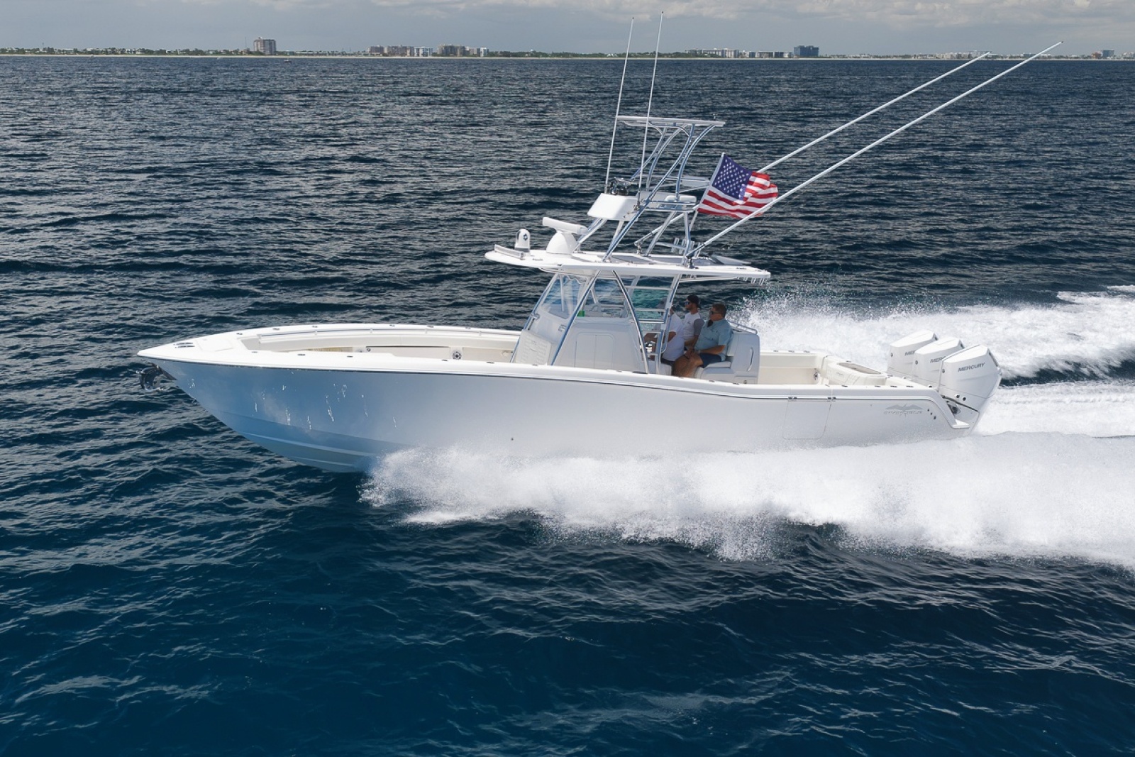 2019 Invincible 39