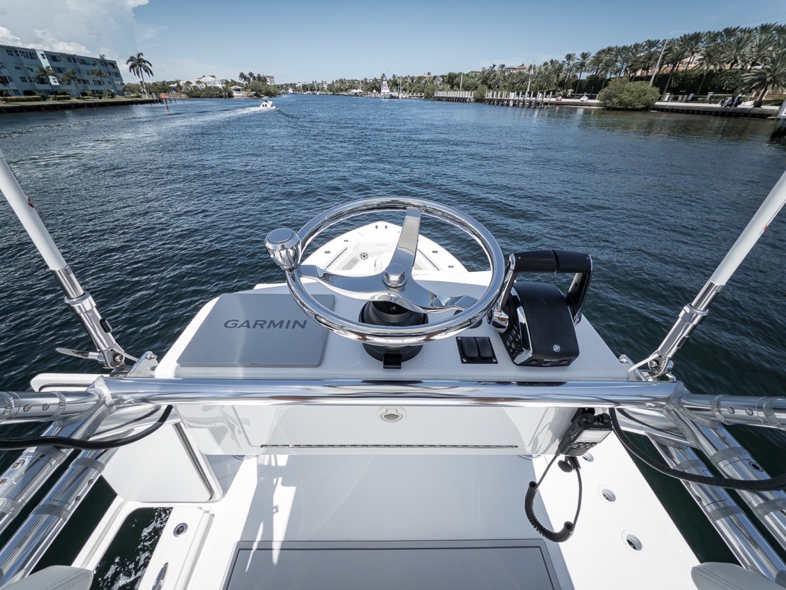 2019 Invincible 39