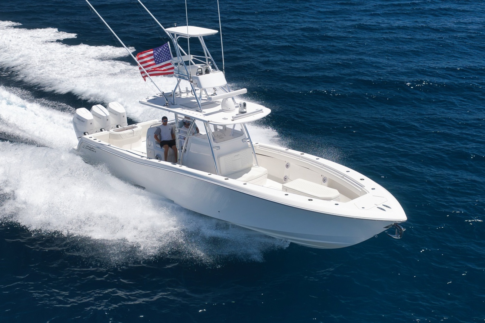 2019 Invincible 39