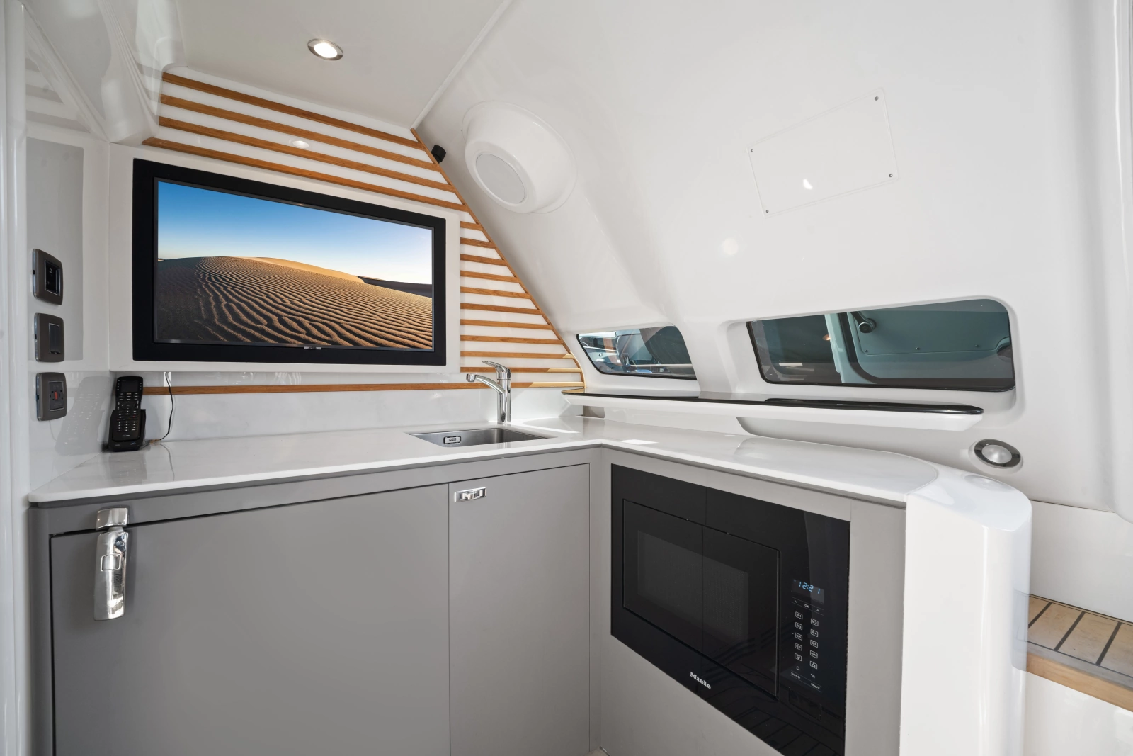 2025 Princess Y95