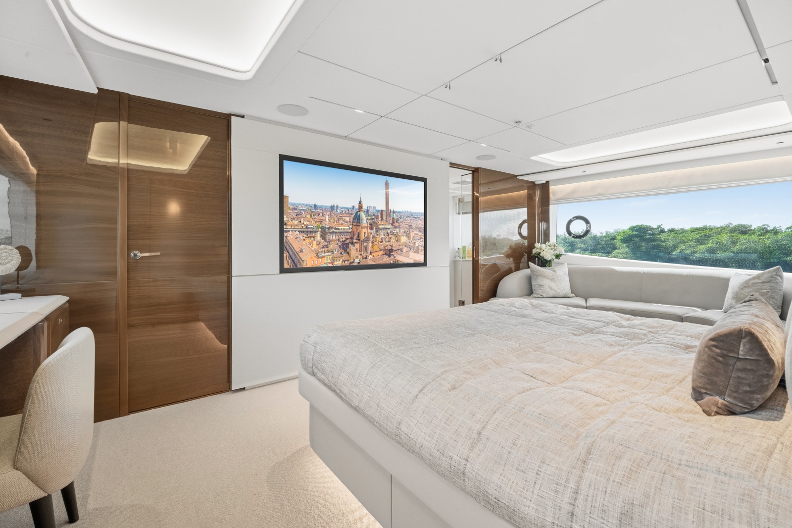 2025 Princess Y95