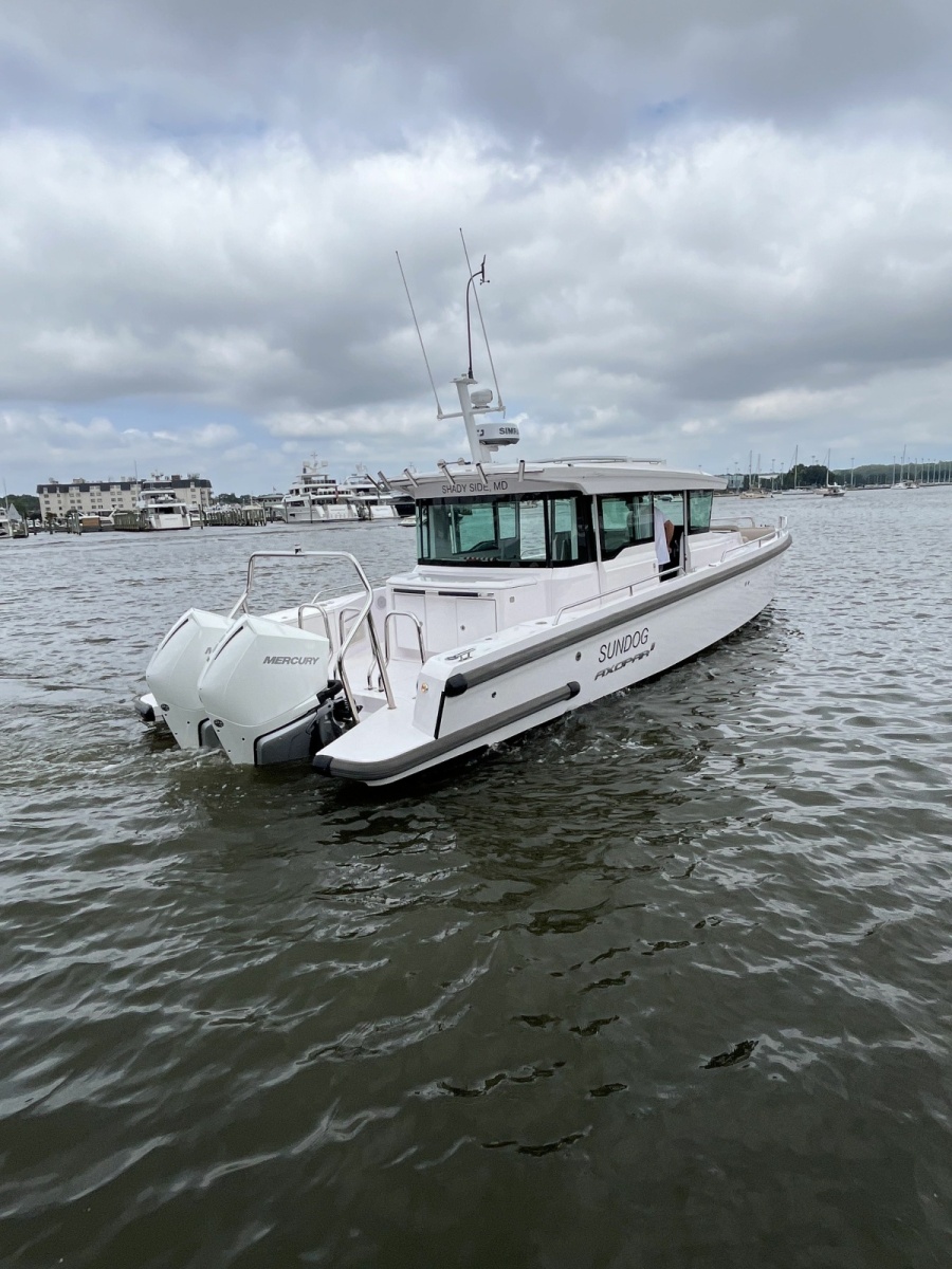 2023 Axopar 37 XC Cross Cabin