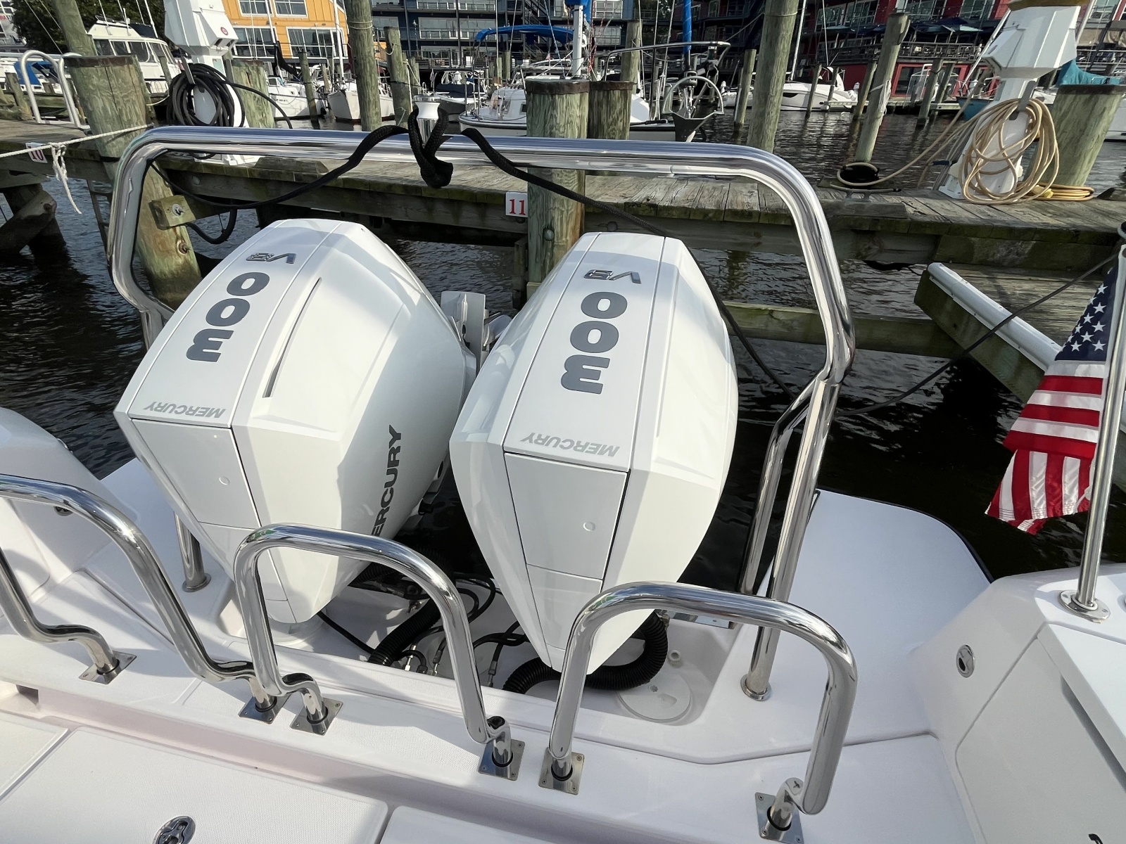 2023 Axopar 37 XC Cross Cabin