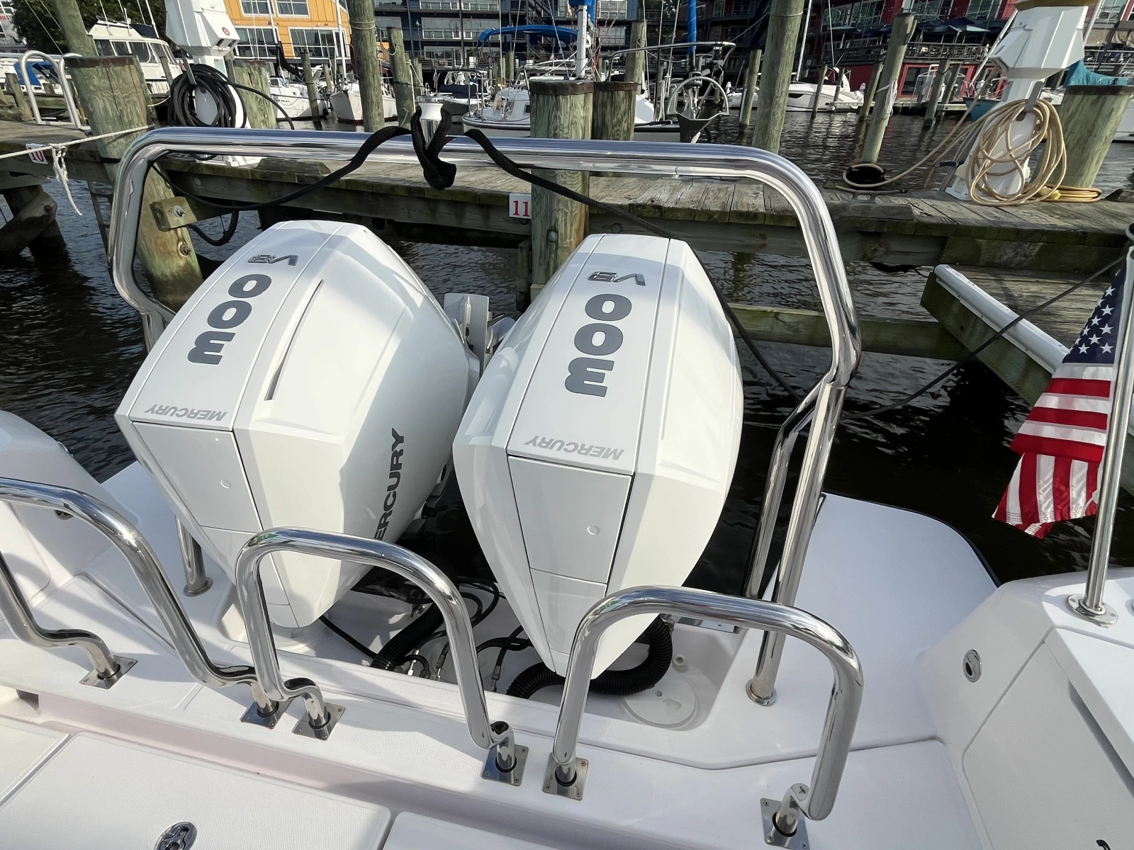 2023 Axopar 37 XC Cross Cabin