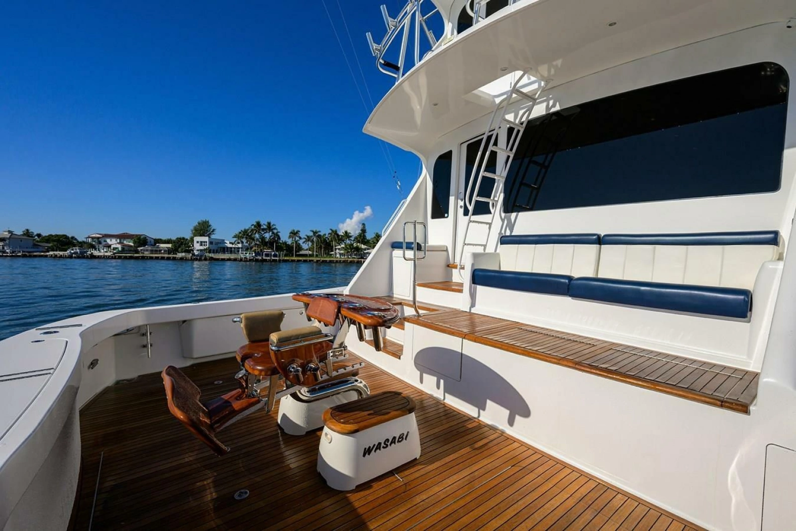 2010 Viking Enclosed Flybridge
