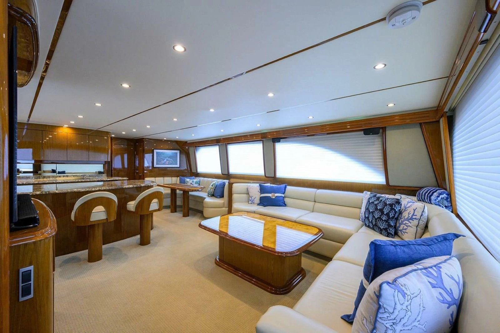 2010 Viking Enclosed Flybridge
