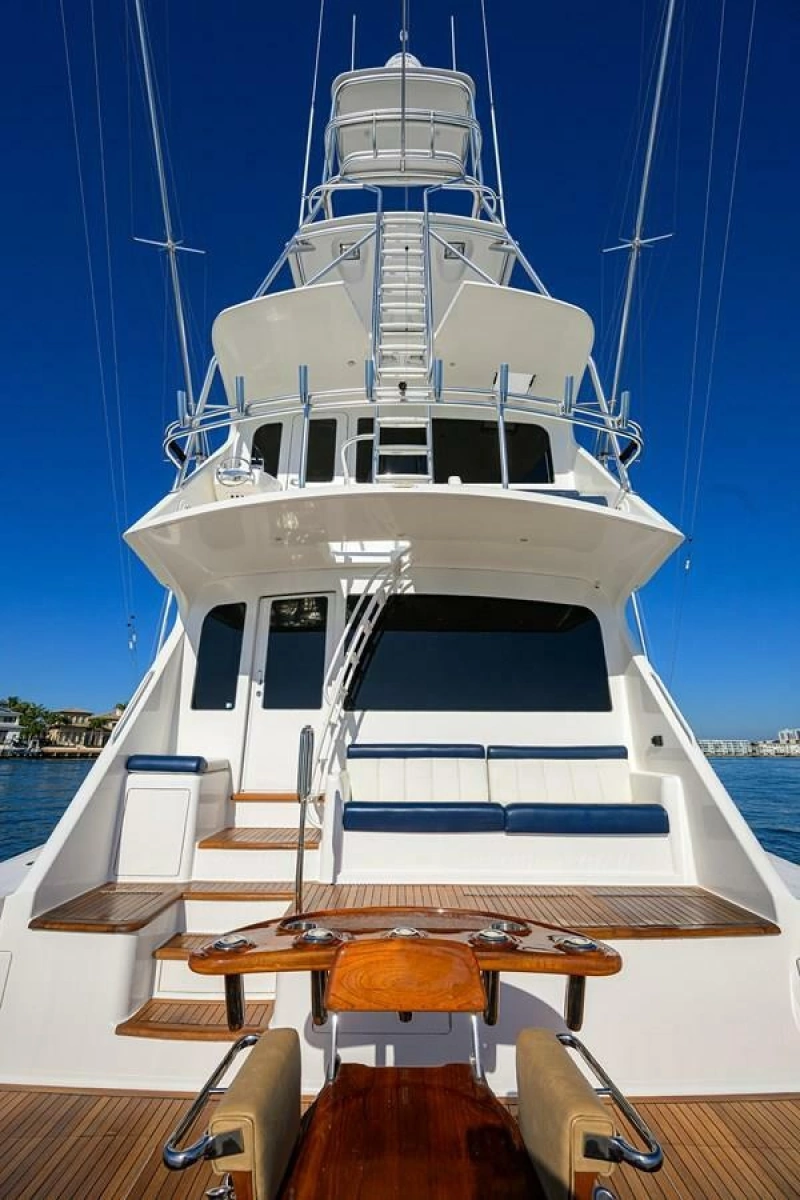 2010 Viking Enclosed Flybridge
