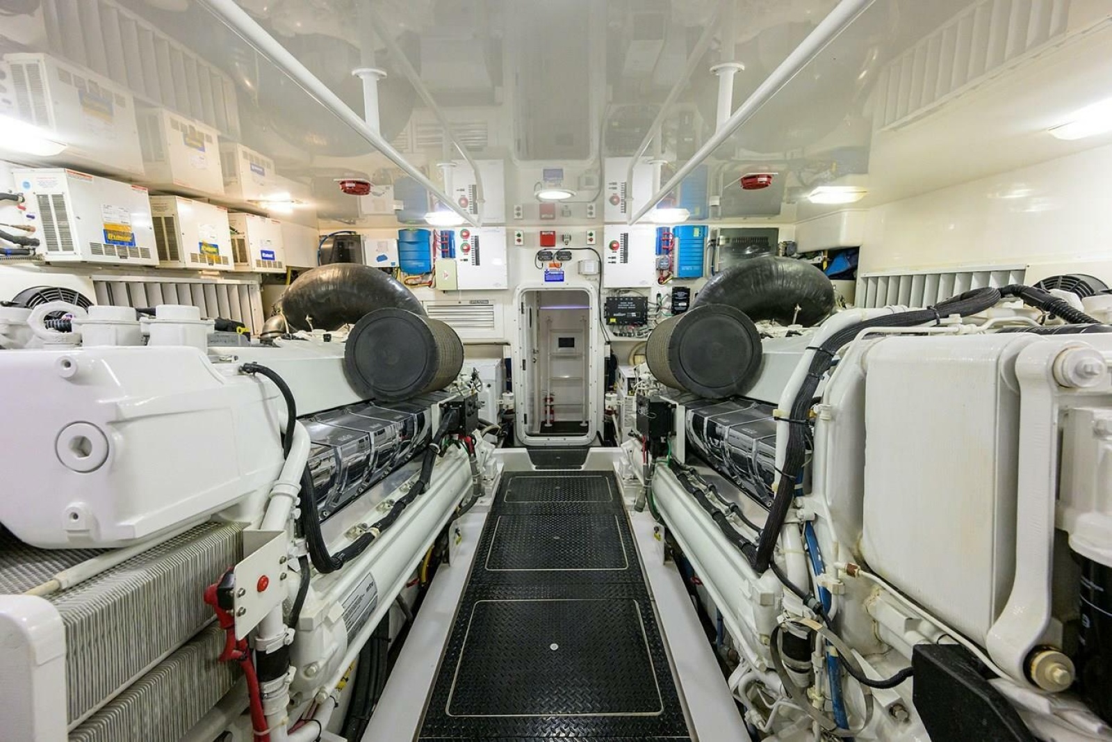 2010 Viking Enclosed Flybridge
