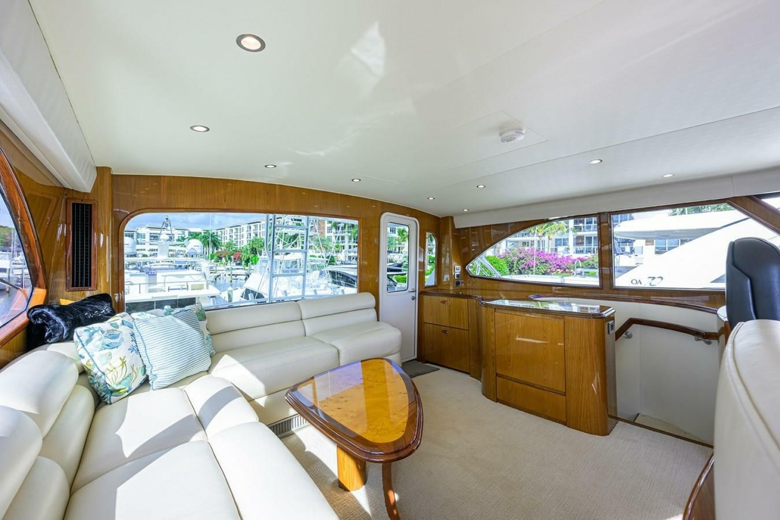 2010 Viking Enclosed Flybridge