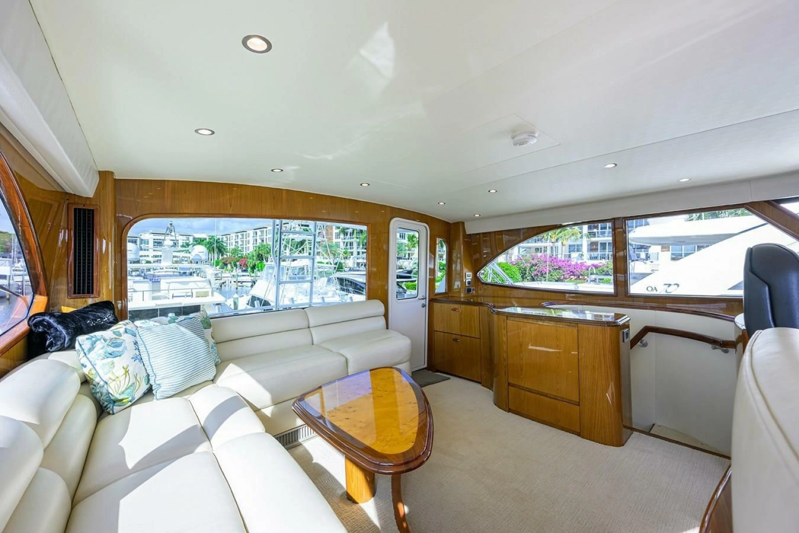 2010 Viking Enclosed Flybridge
