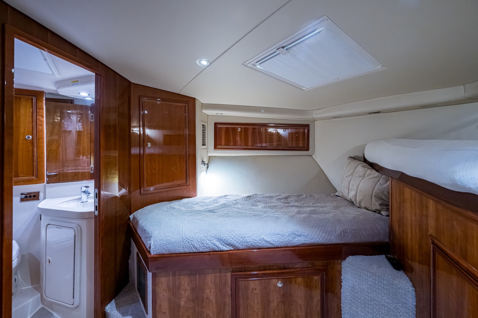 2005 Riviera 51 Flybridge