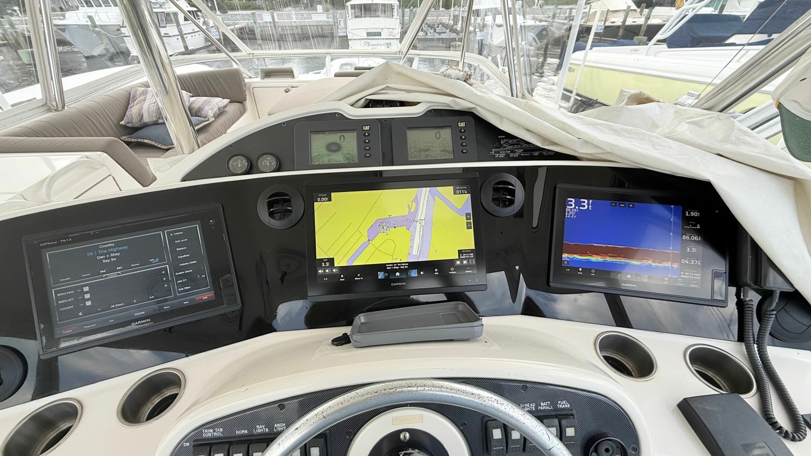 2005 Riviera 51 Flybridge