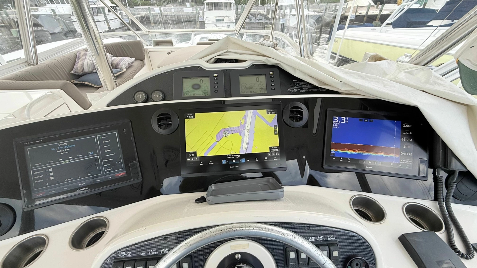 2005 Riviera 51 Flybridge