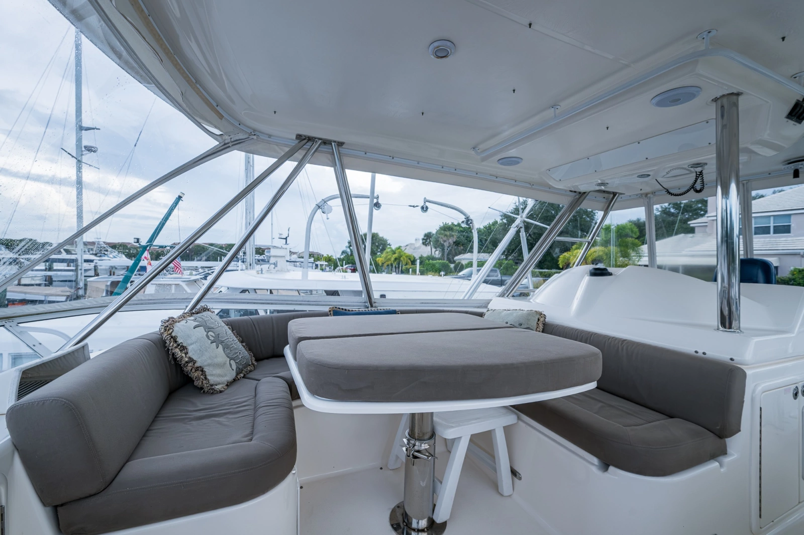 2005 Riviera 51 Flybridge