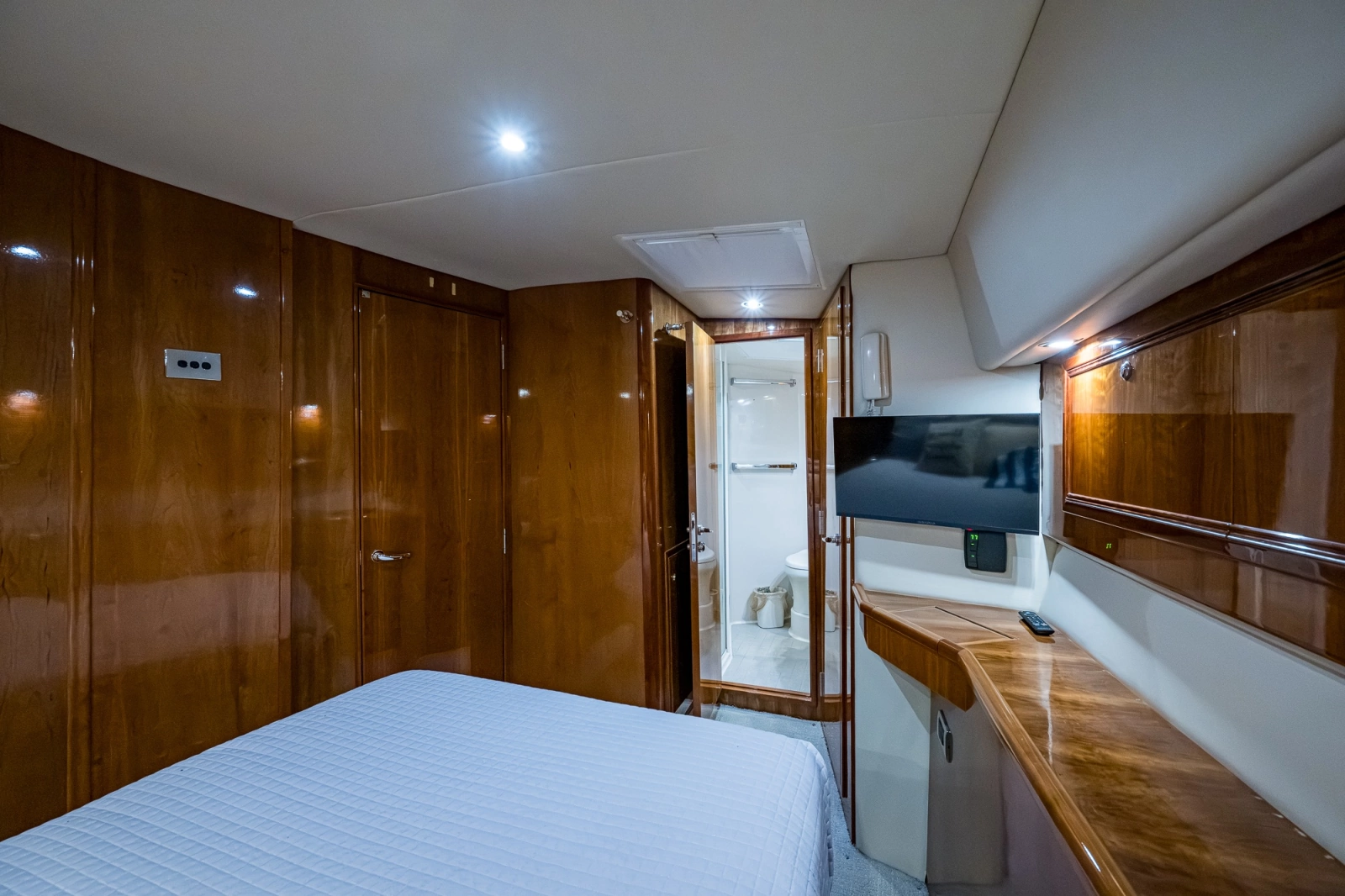 2005 Riviera 51 Flybridge