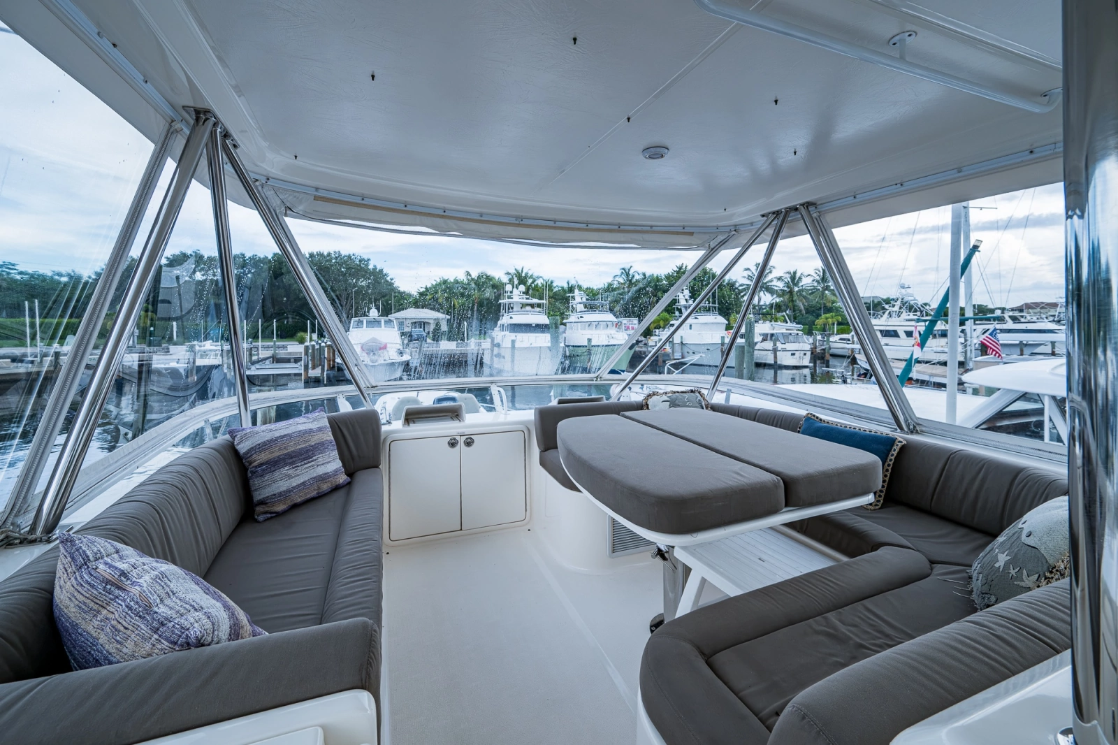 2005 Riviera 51 Flybridge