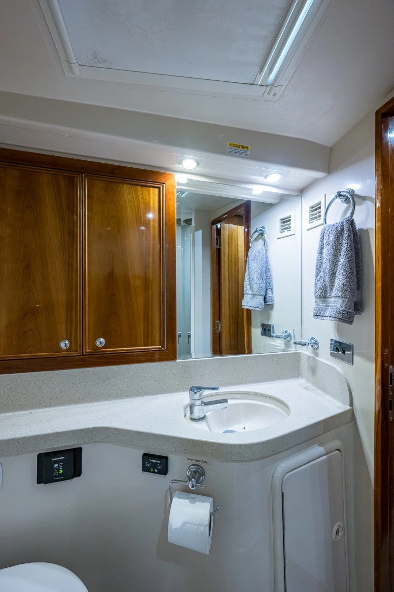 2005 Riviera 51 Flybridge