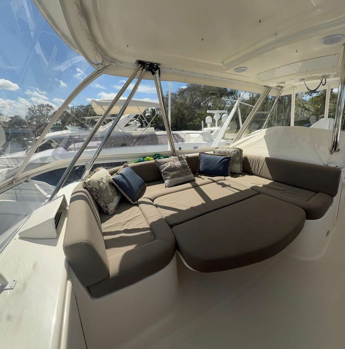 2005 Riviera 51 Flybridge