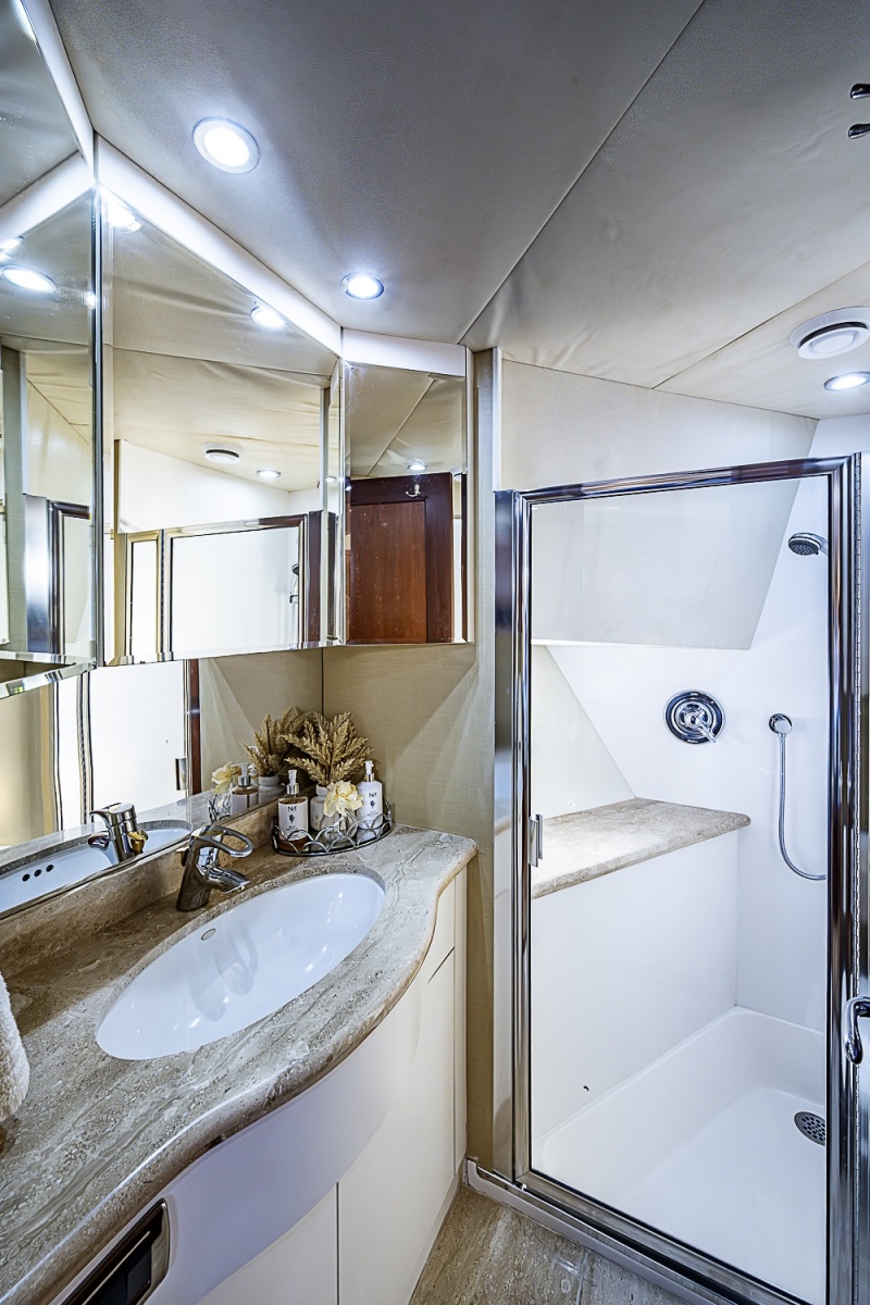 2005 Pacific Mariner 2005 Pacific Mariner Motor Yacht