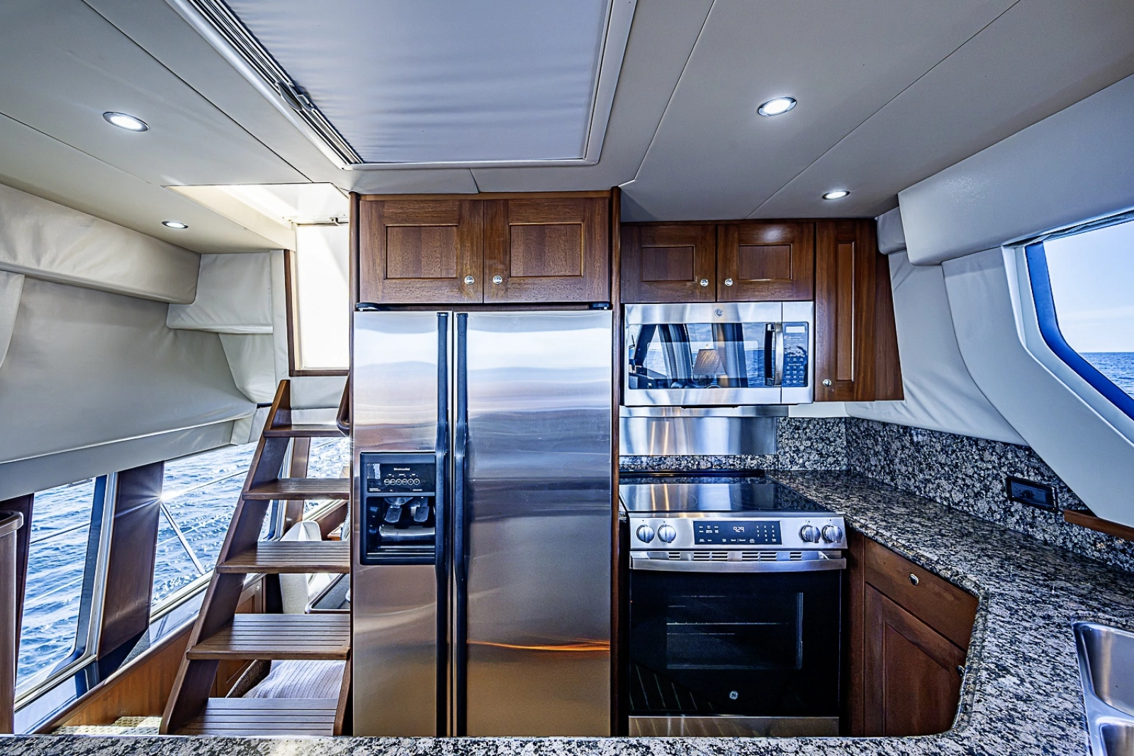 2005 Pacific Mariner 2005 Pacific Mariner Motor Yacht
