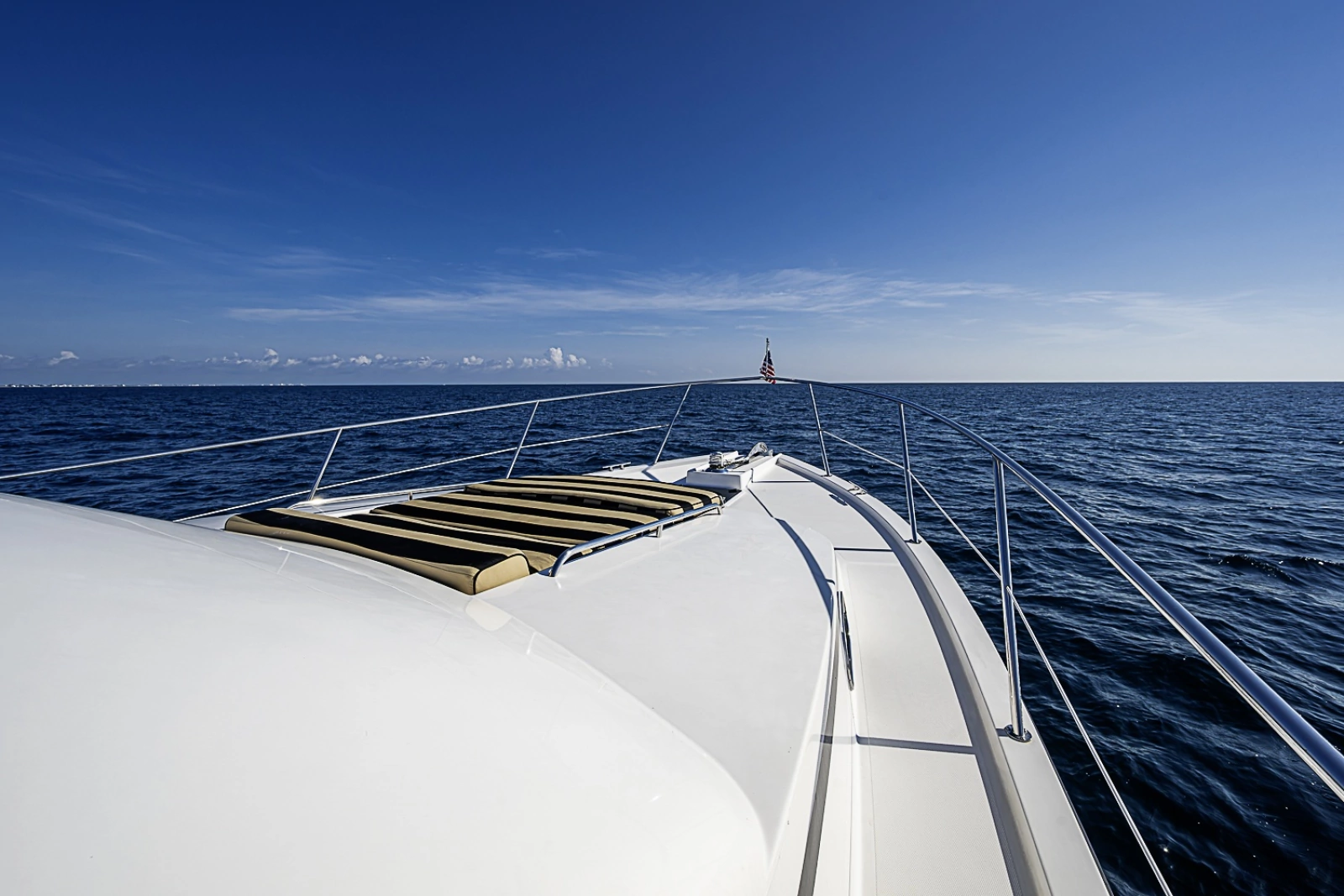 2005 Pacific Mariner 2005 Pacific Mariner Motor Yacht