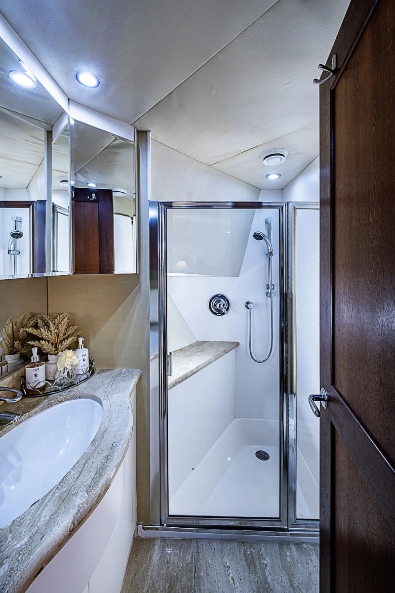 2005 Pacific Mariner 2005 Pacific Mariner Motor Yacht