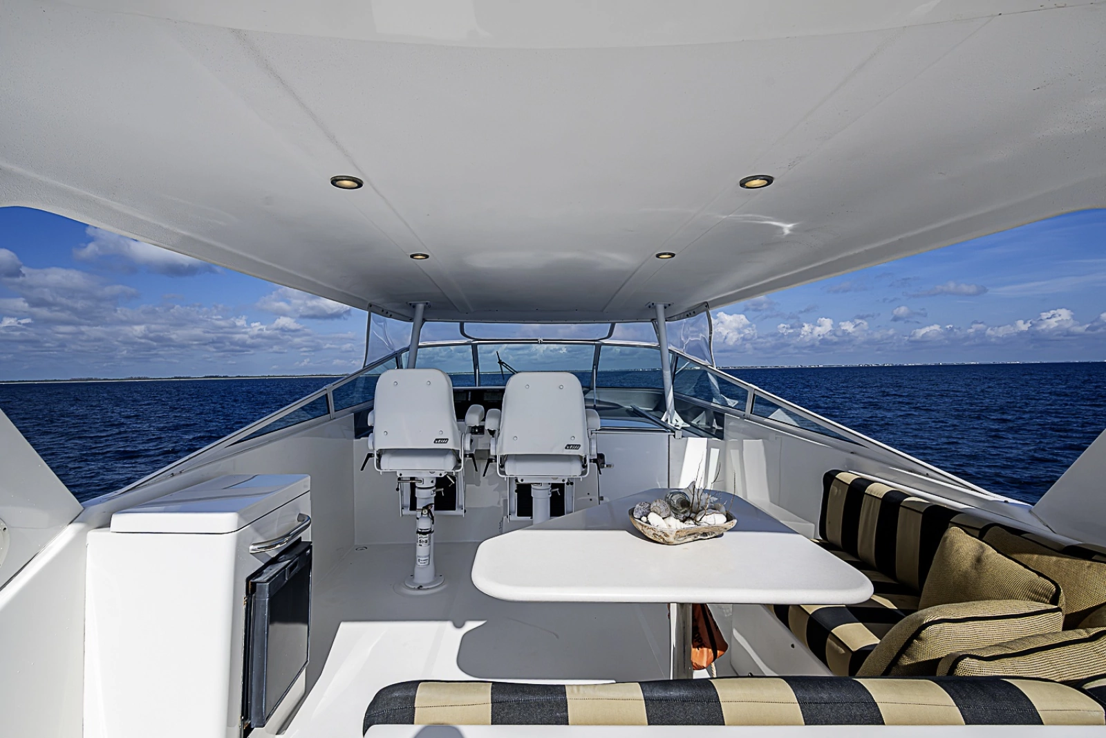 2005 Pacific Mariner 2005 Pacific Mariner Motor Yacht