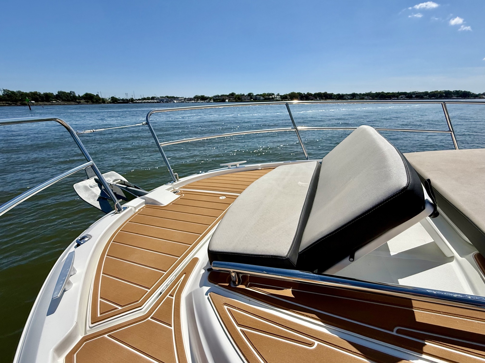 2019 Jeanneau NC 895