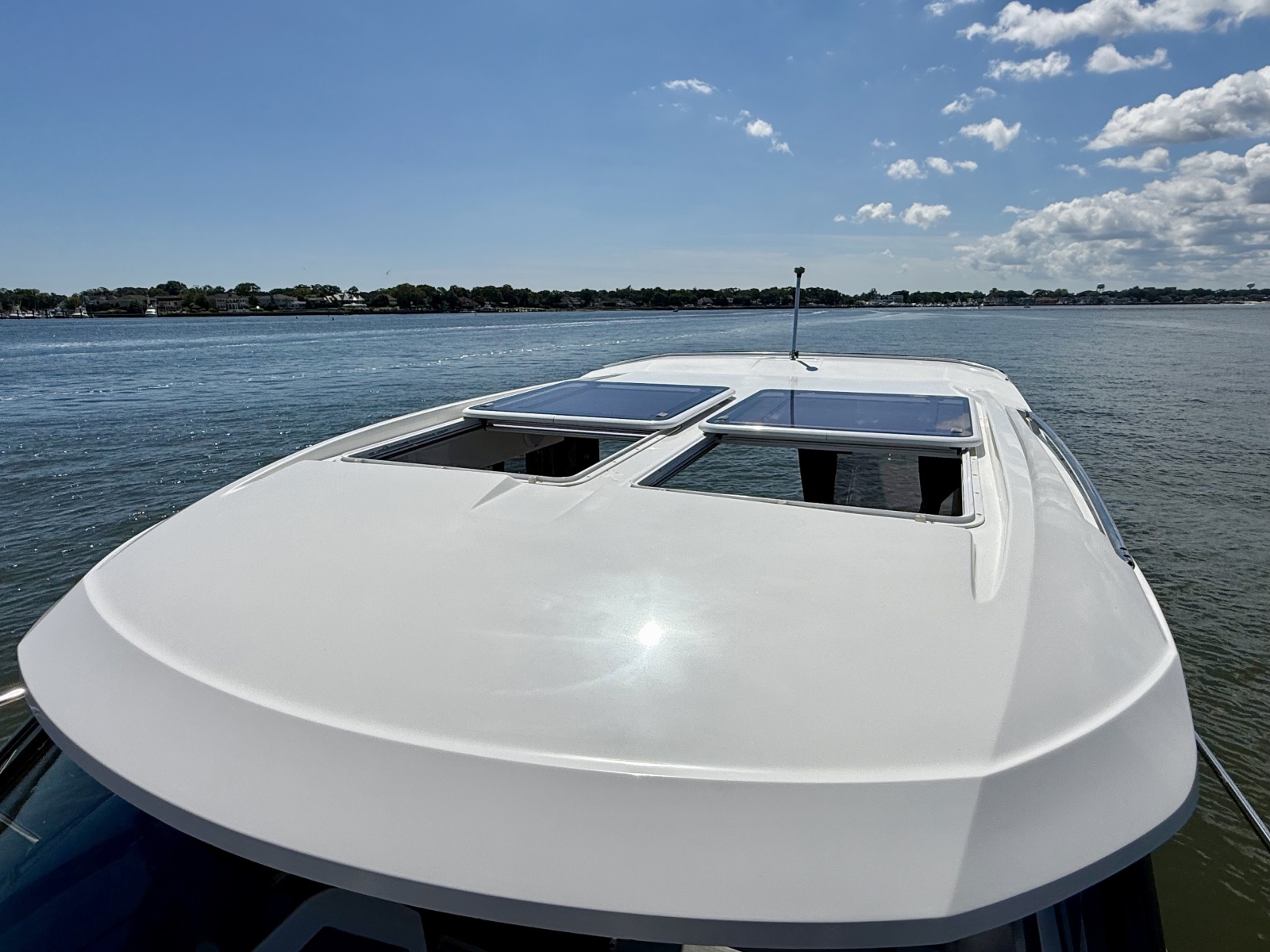 2019 Jeanneau NC 895