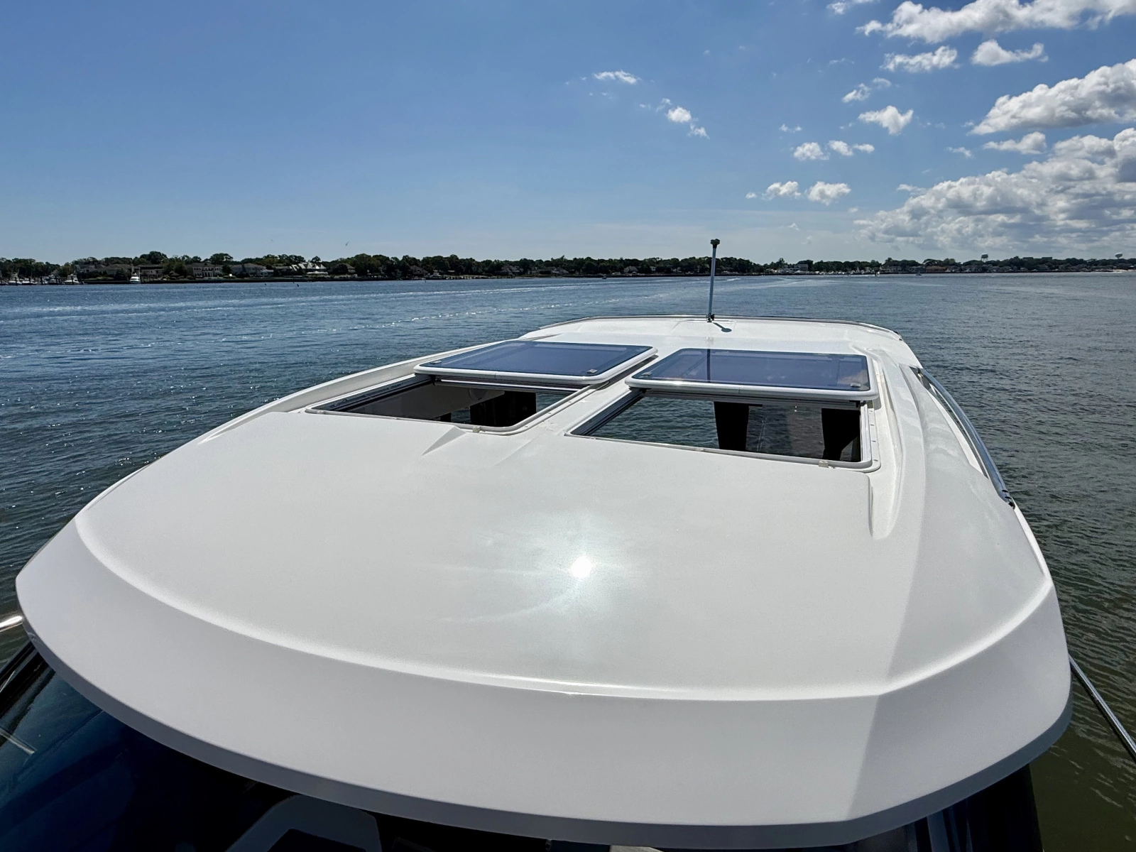 2019 Jeanneau NC 895