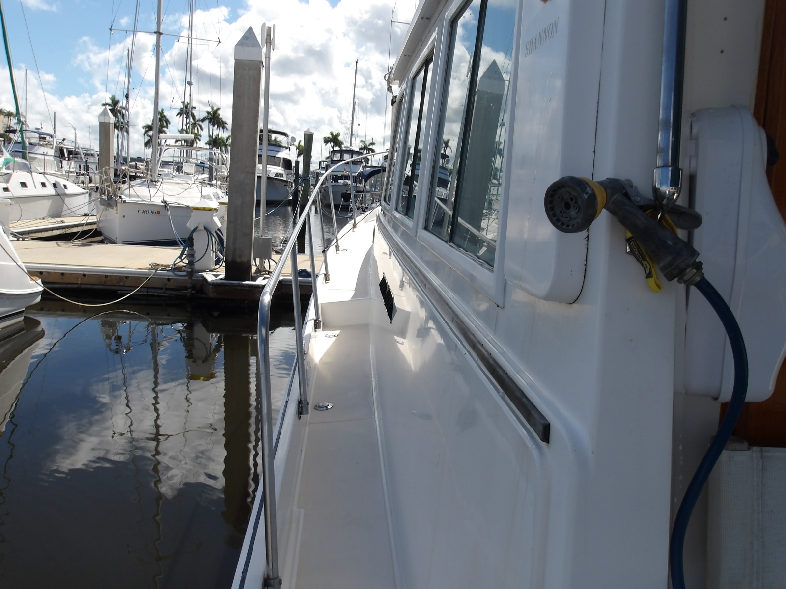 1990 Shannon Voyager 36