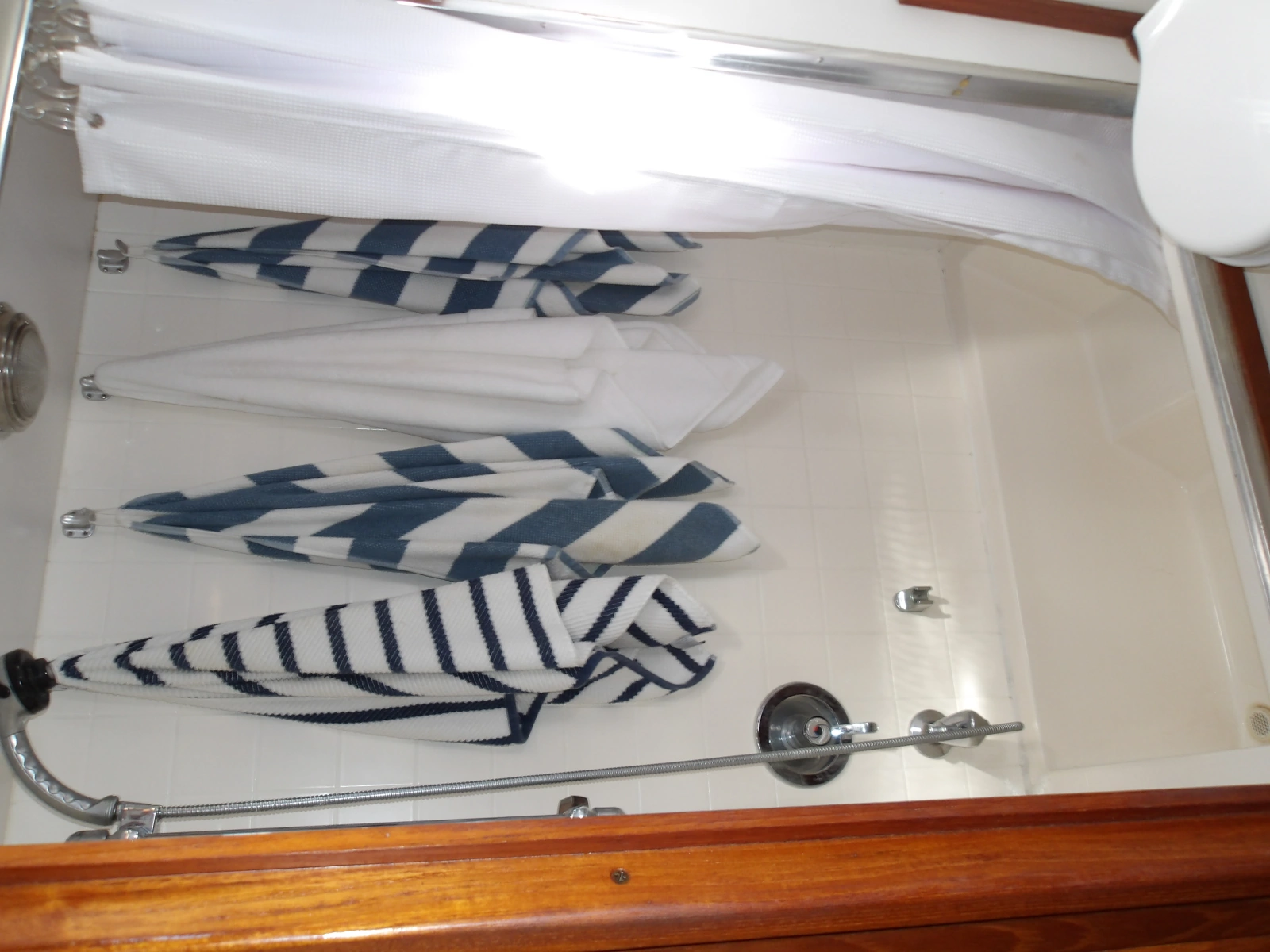 1990 Shannon Voyager 36
