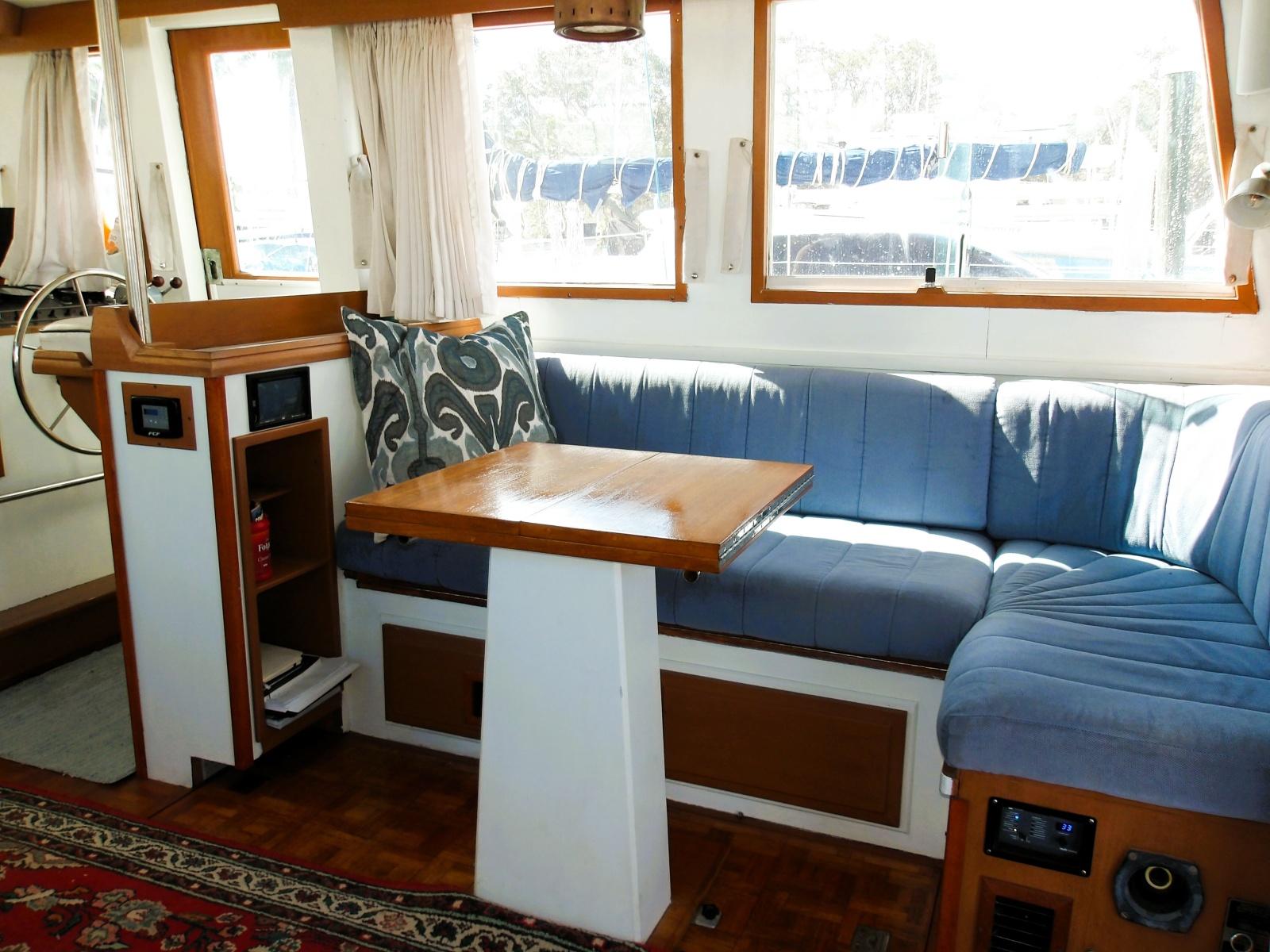 1990 Shannon Voyager 36