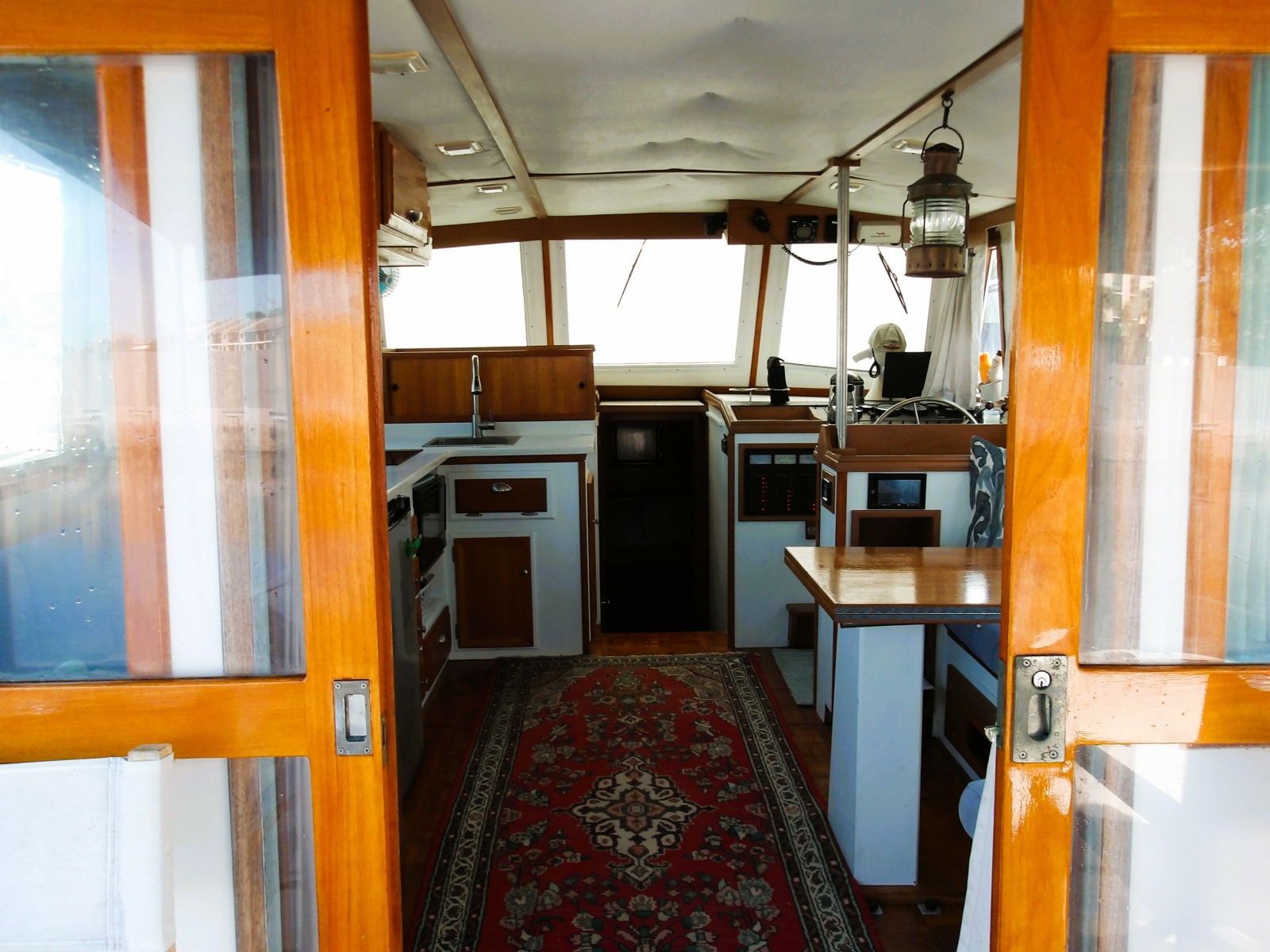 1990 Shannon Voyager 36