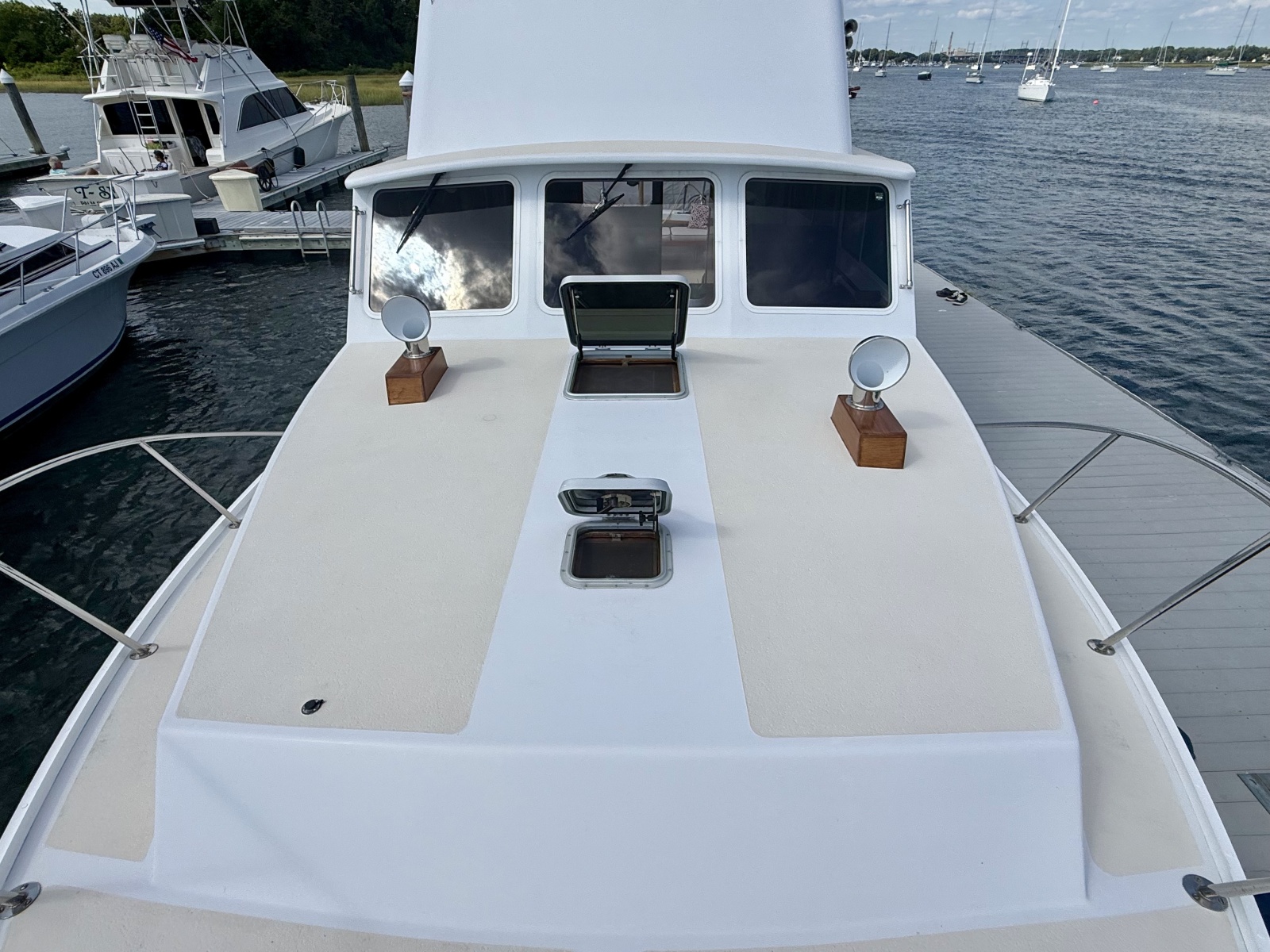 1987 Wilbur Flybridge Cruiser