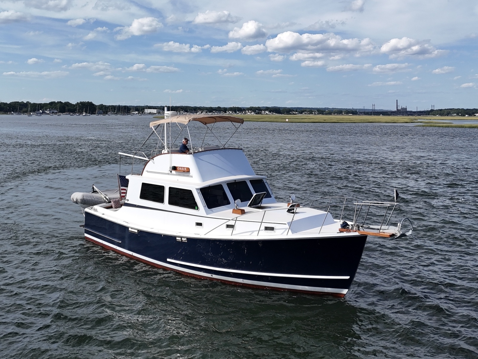 1987 Wilbur Flybridge Cruiser