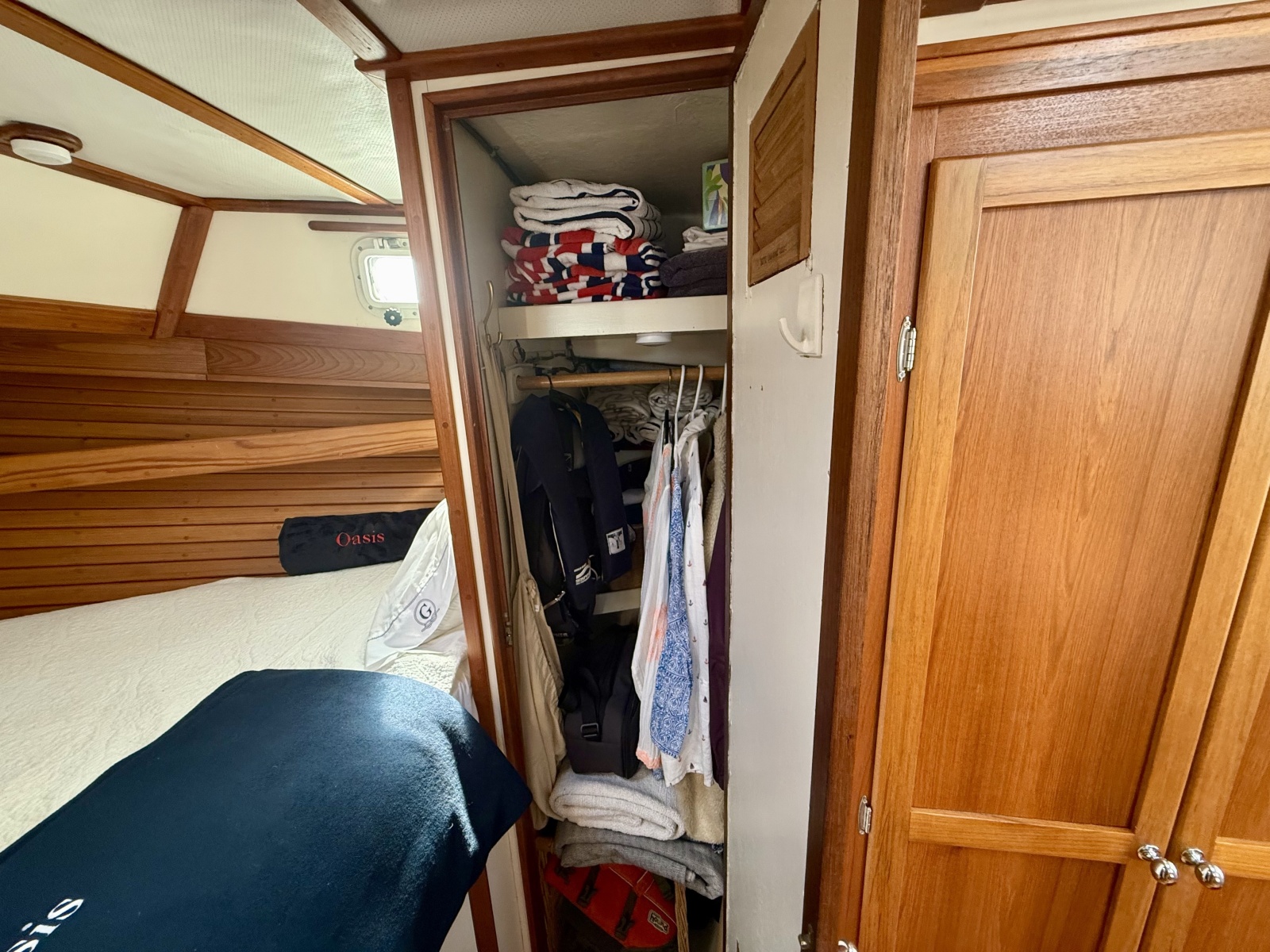 1987 Wilbur Flybridge Cruiser