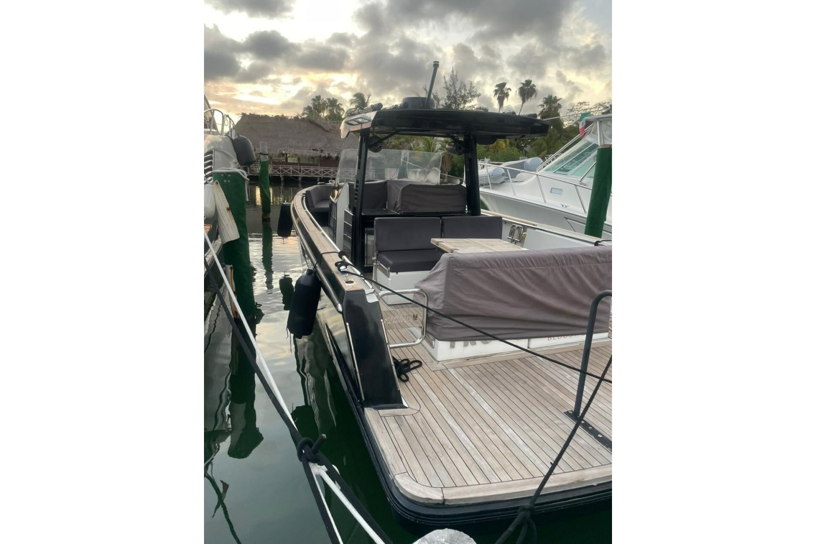 2021 Fjord 38 Open