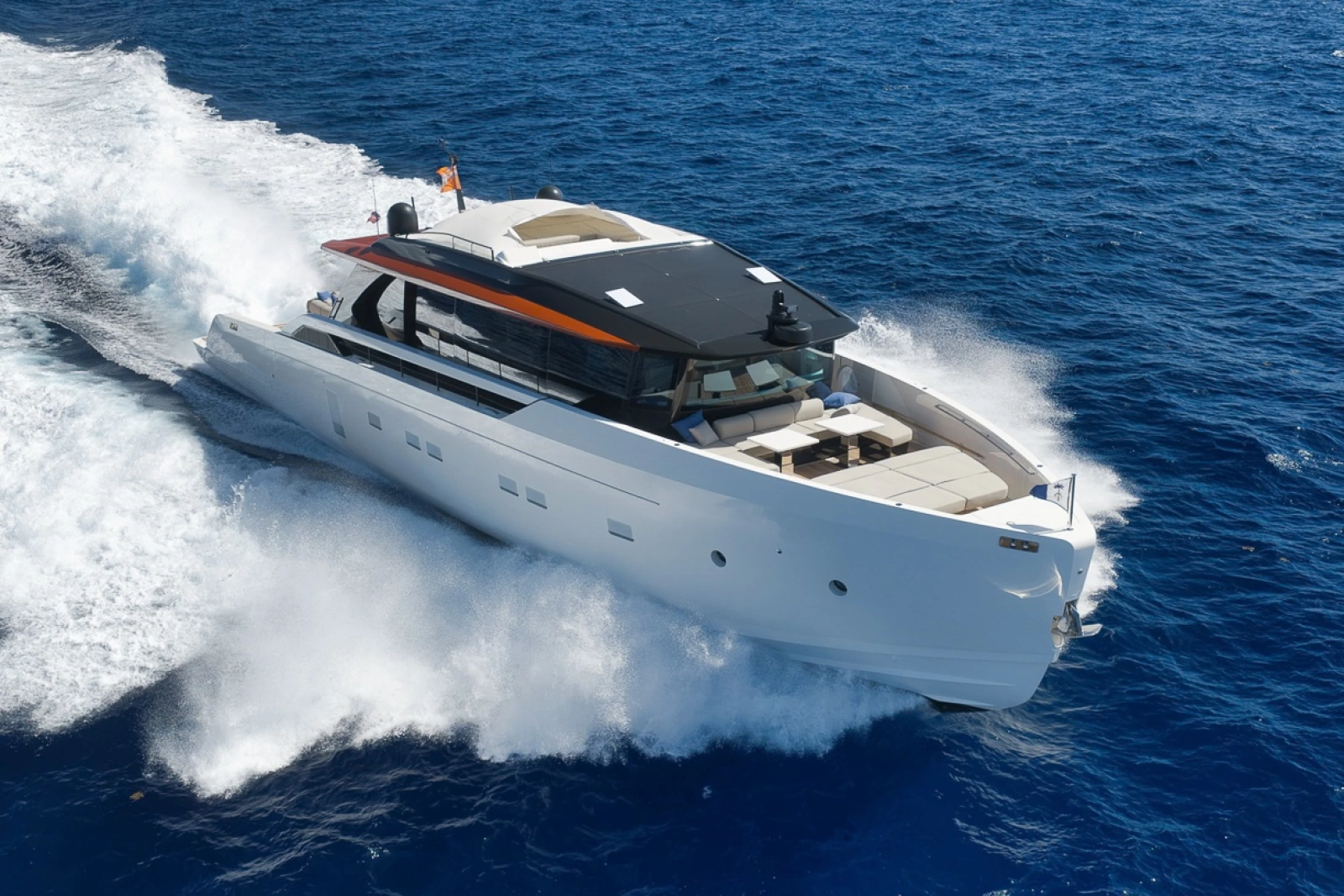 2026 Sanlorenzo SP92