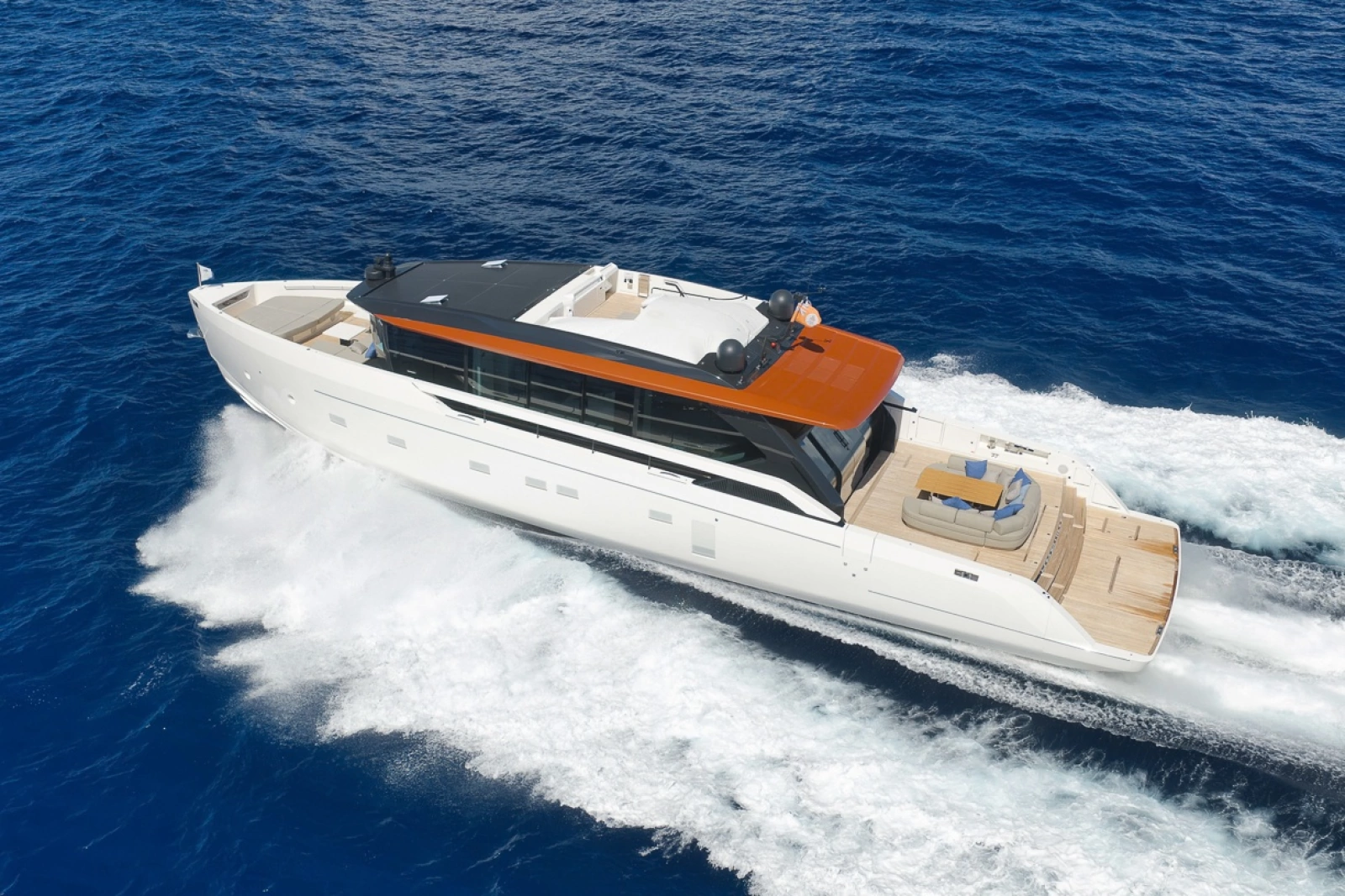 2026 Sanlorenzo SP92
