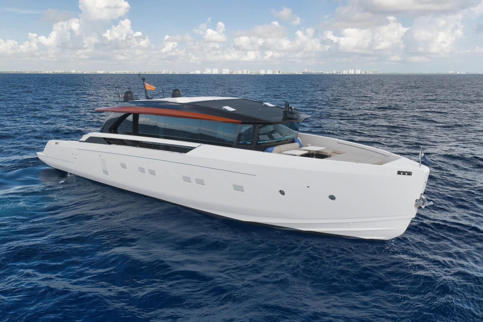 2026 Sanlorenzo SP92