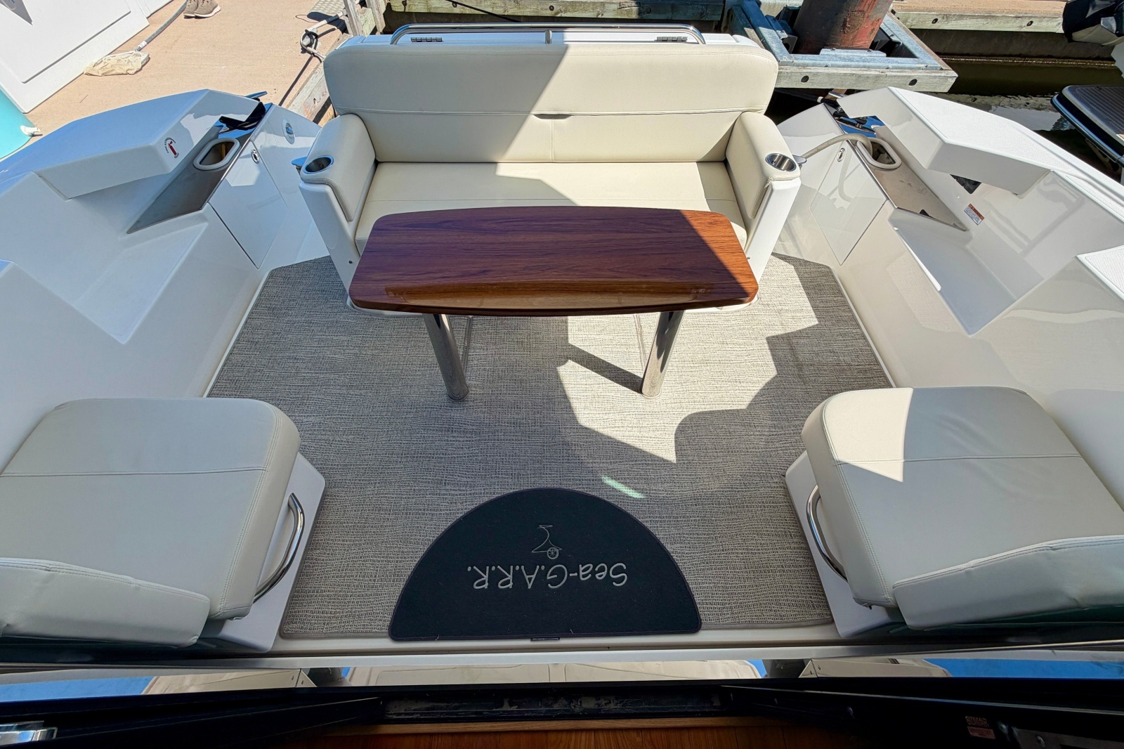 2020 Tiara Yachts C39 Coupe
