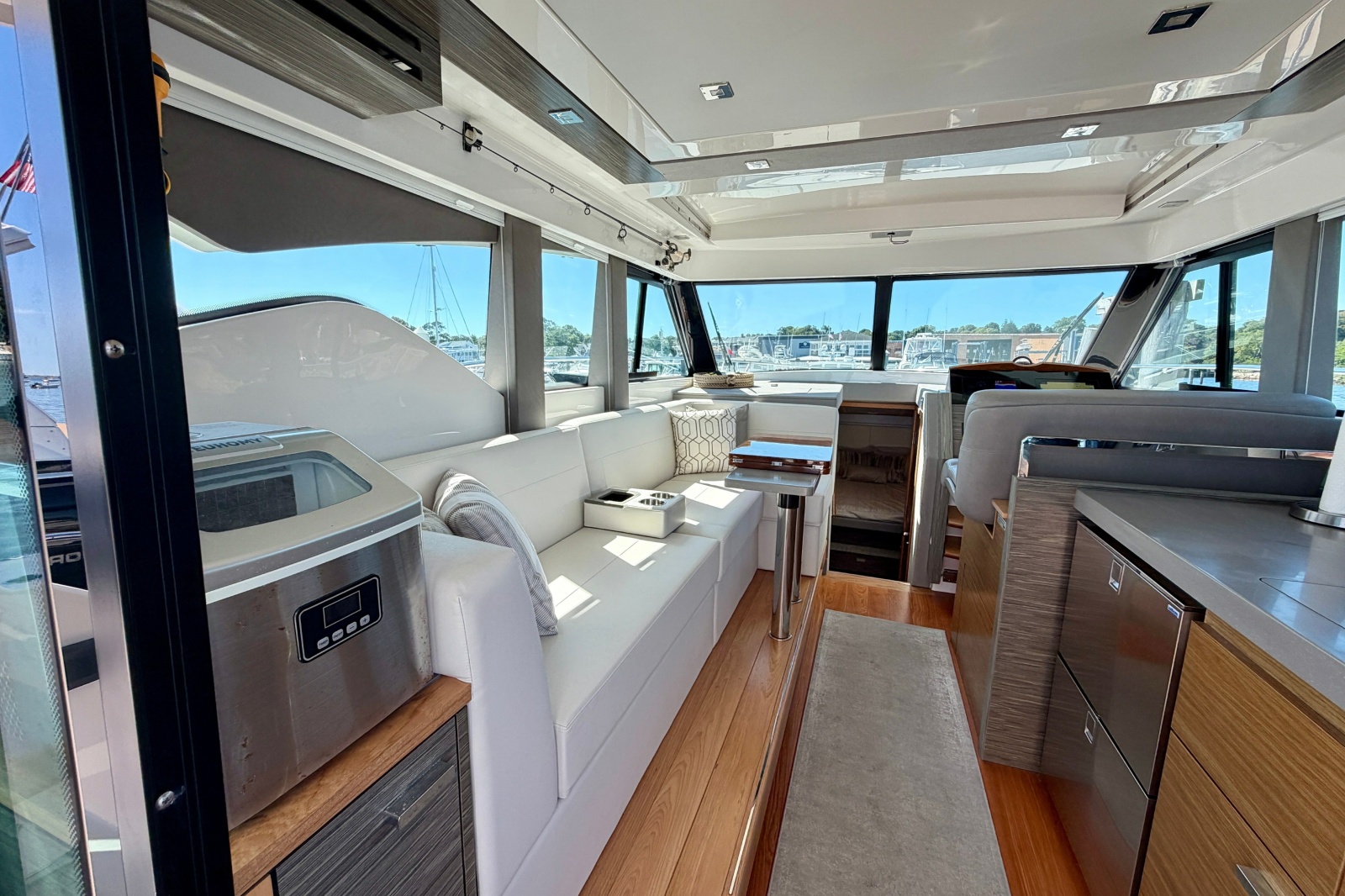 2020 Tiara Yachts C39 Coupe