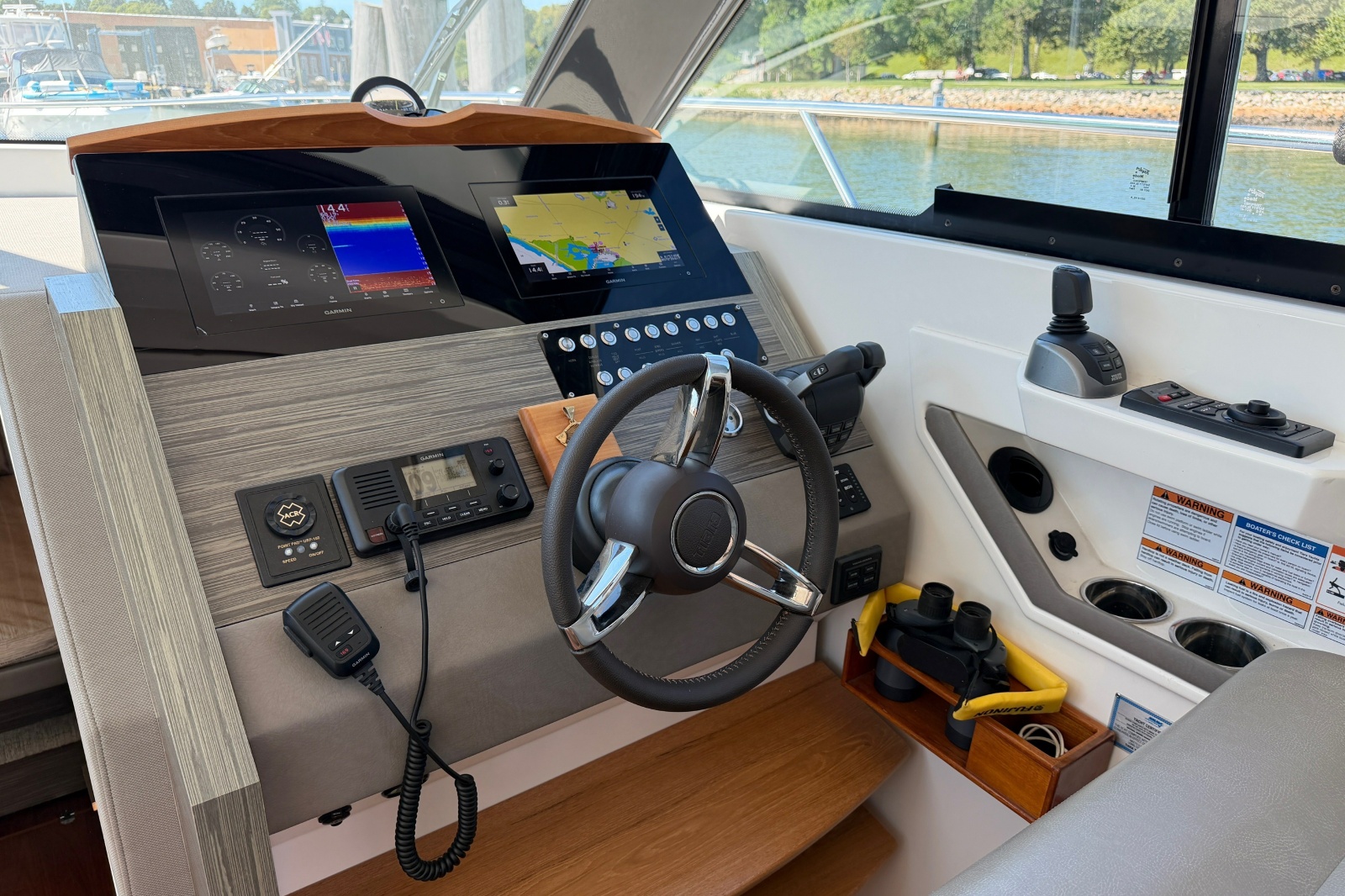 2020 Tiara Yachts C39 Coupe