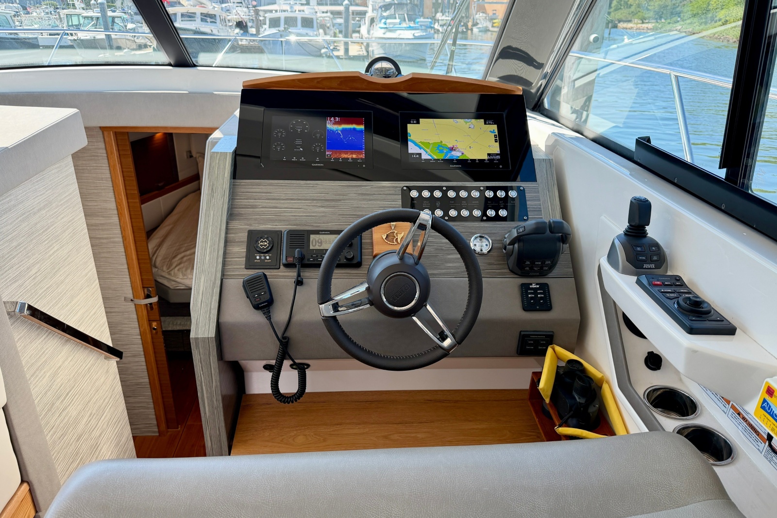 2020 Tiara Yachts C39 Coupe