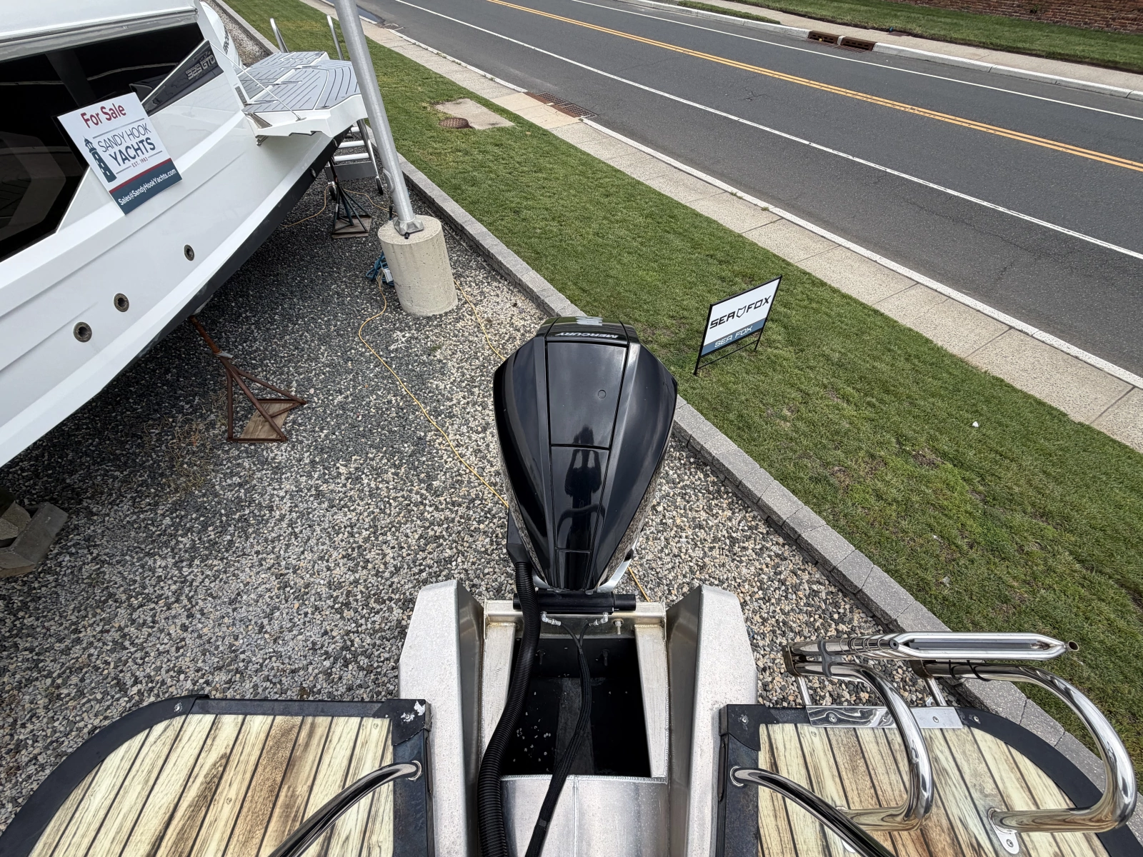 2019 Avalon Catalina Elite - 27'