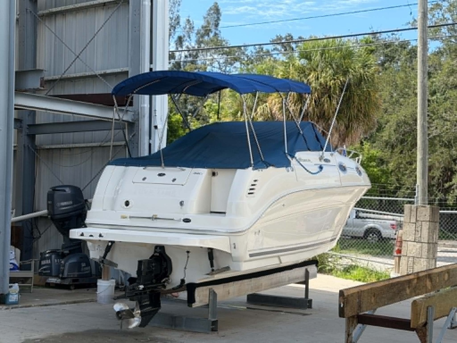 2004 Sea Ray 240 Sundancer